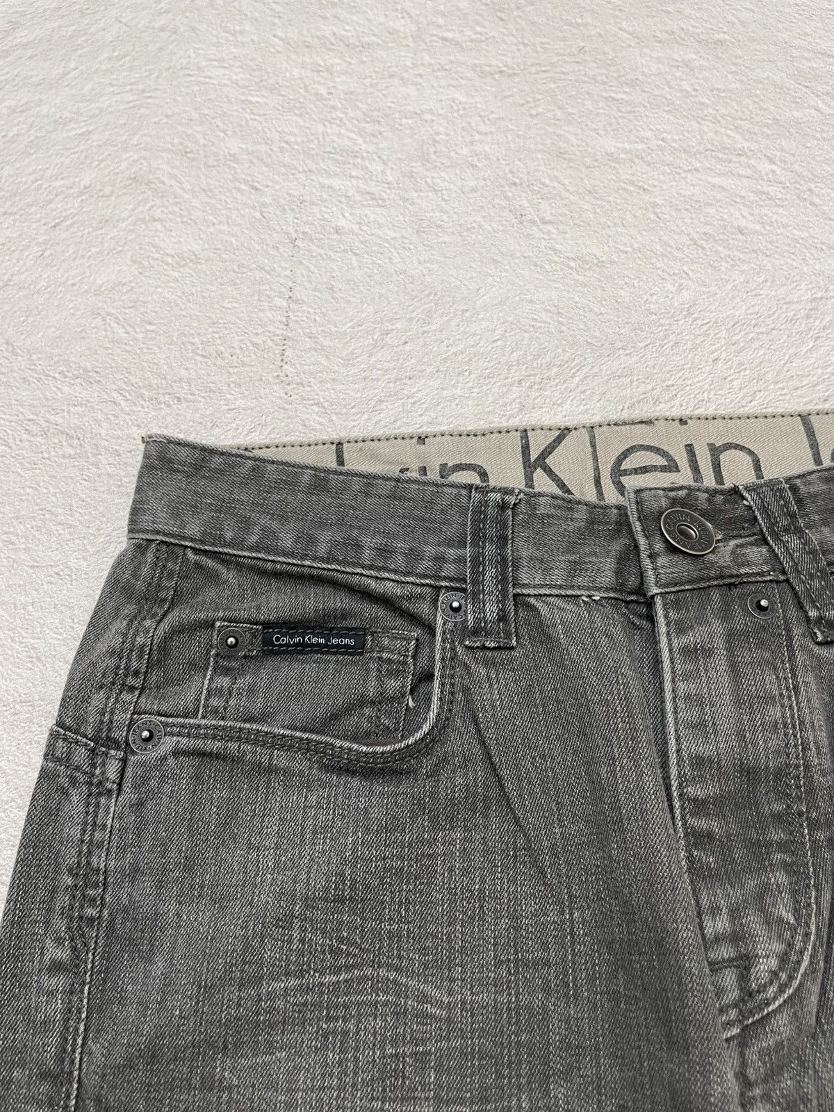 Le Grande Bleu (L.G.B.) Calvin Klein Jeans Gray Denim Pants Straight Leg Y2K Style Size US 29 - 3 Thumbnail