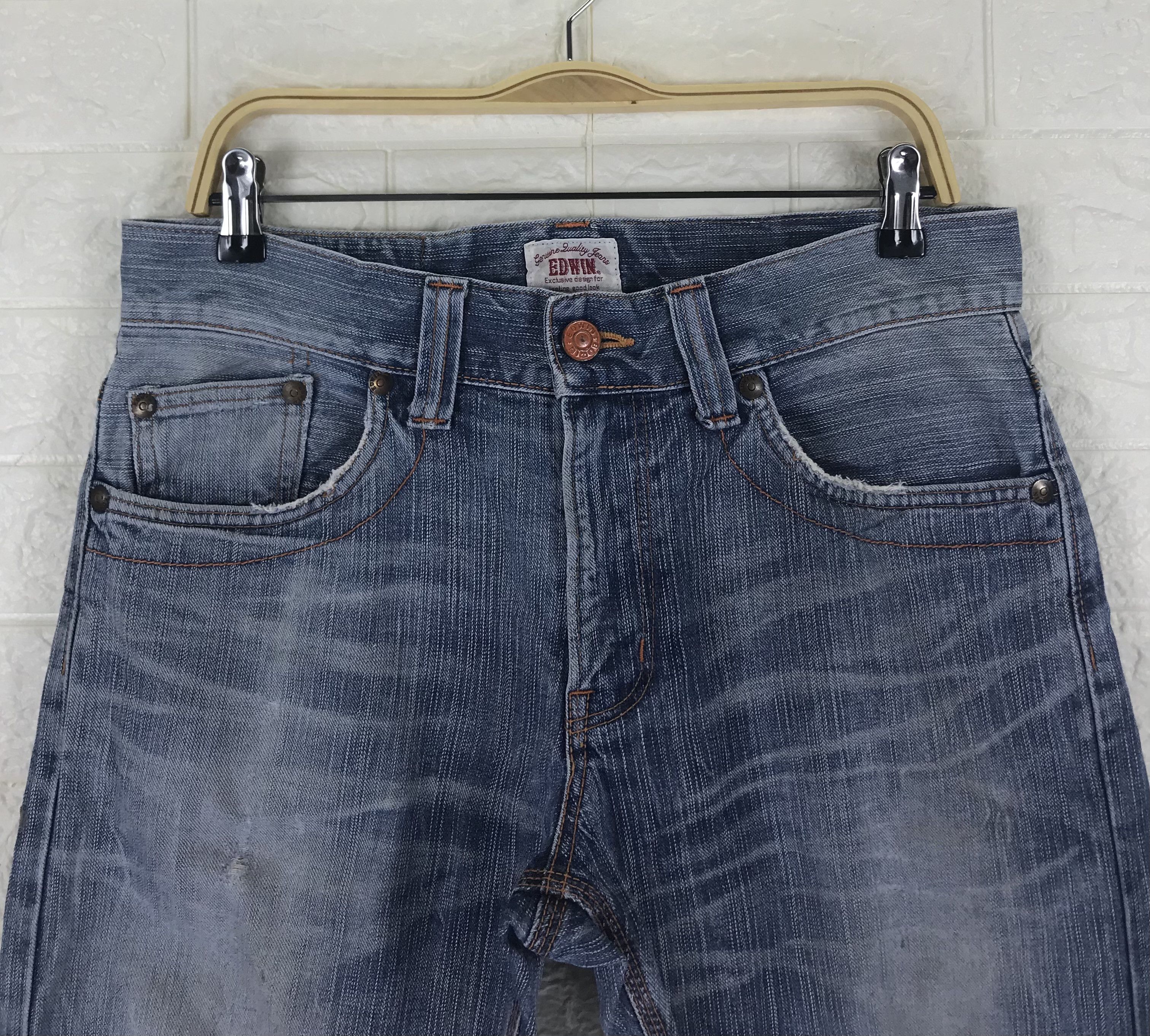 Edwin Vintage Edwin 403 XVS Faded Blue Jeans Distressed Denim Size US 32 / EU 48 - 2 Thumbnail