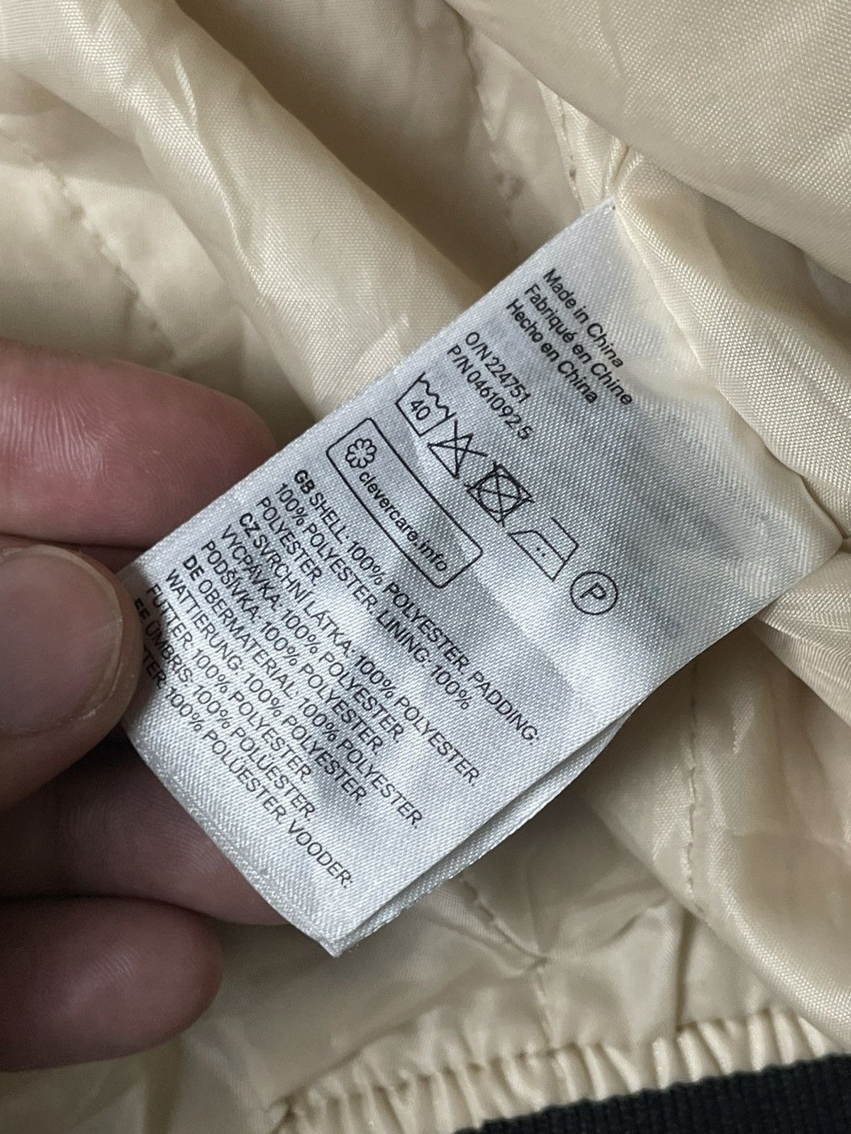 H&M x DIVIDED Embroidered Sukajan (116)