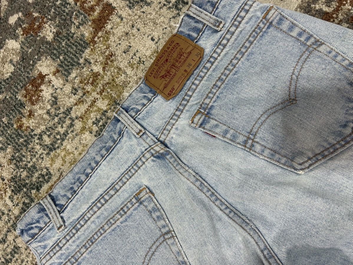 Levi's Vintage Made in USA Levi’s 505 Light Washed Distressed Denim Size US 32 / EU 48 - 3 Thumbnail