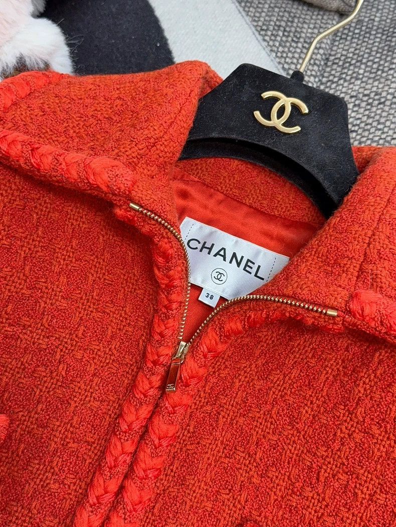 Chanel Chanel 19k Snow Series Red Diamond Buckle Woven Jacket Size XS / US 0-2 / IT 36-38 - 6 Thumbnail