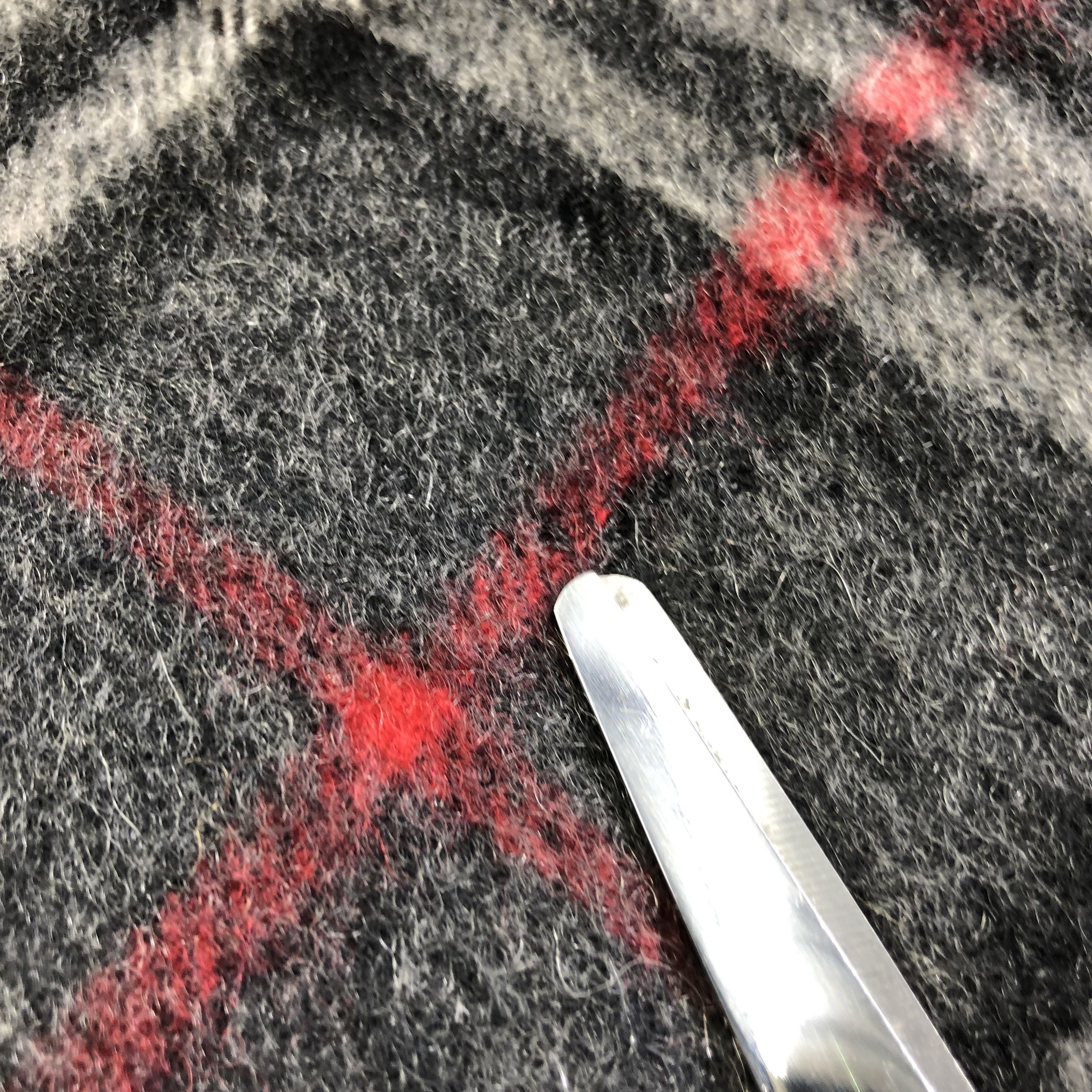 Burberry Burberrys Cashmere Scarf Muffler Neckwear V2606 Size ONE SIZE - 9 Thumbnail