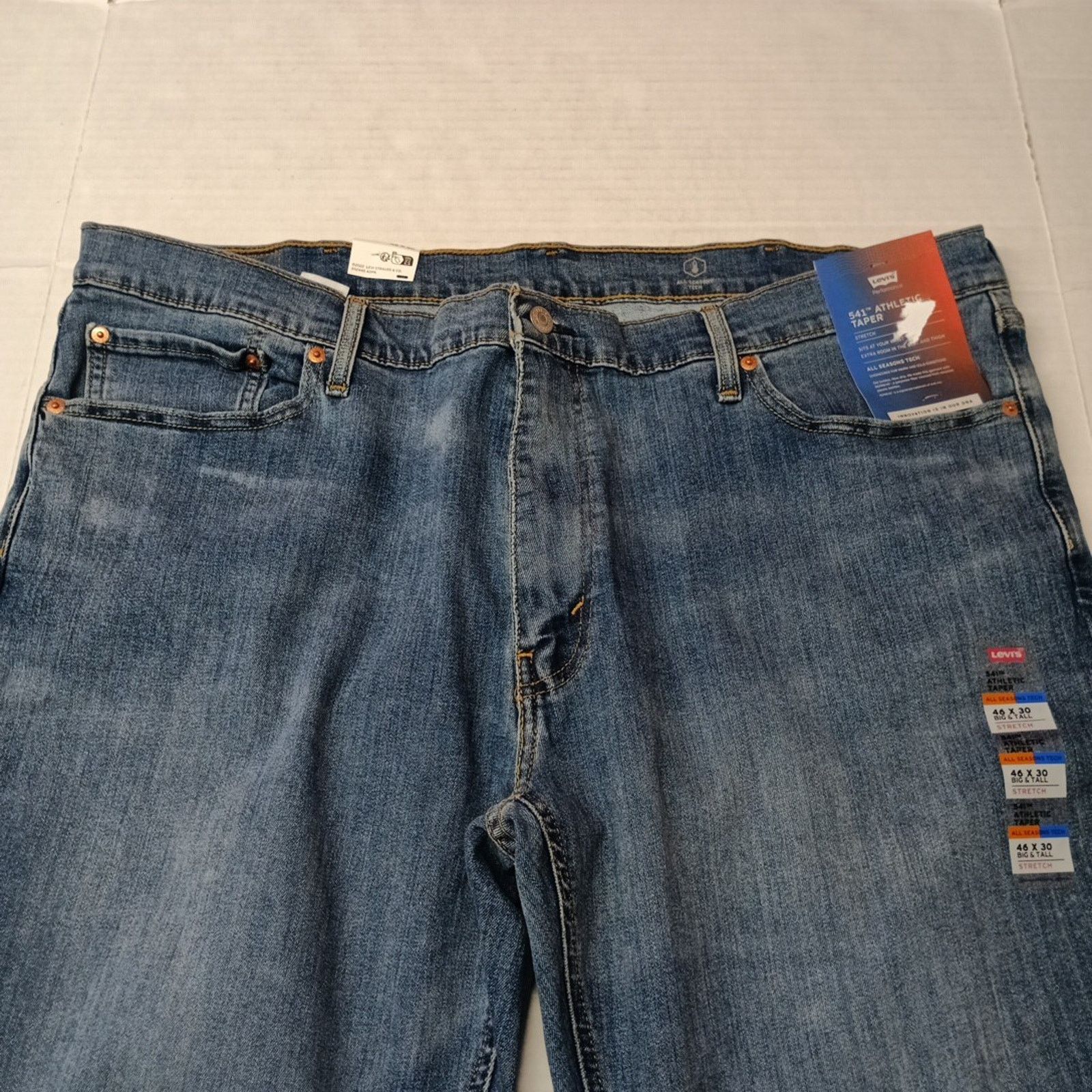 Levi's Levi's 541 Athletic Taper Jeans Men's 46x30 Blue Stretch Size US 44 / EU 60 - 4 Thumbnail