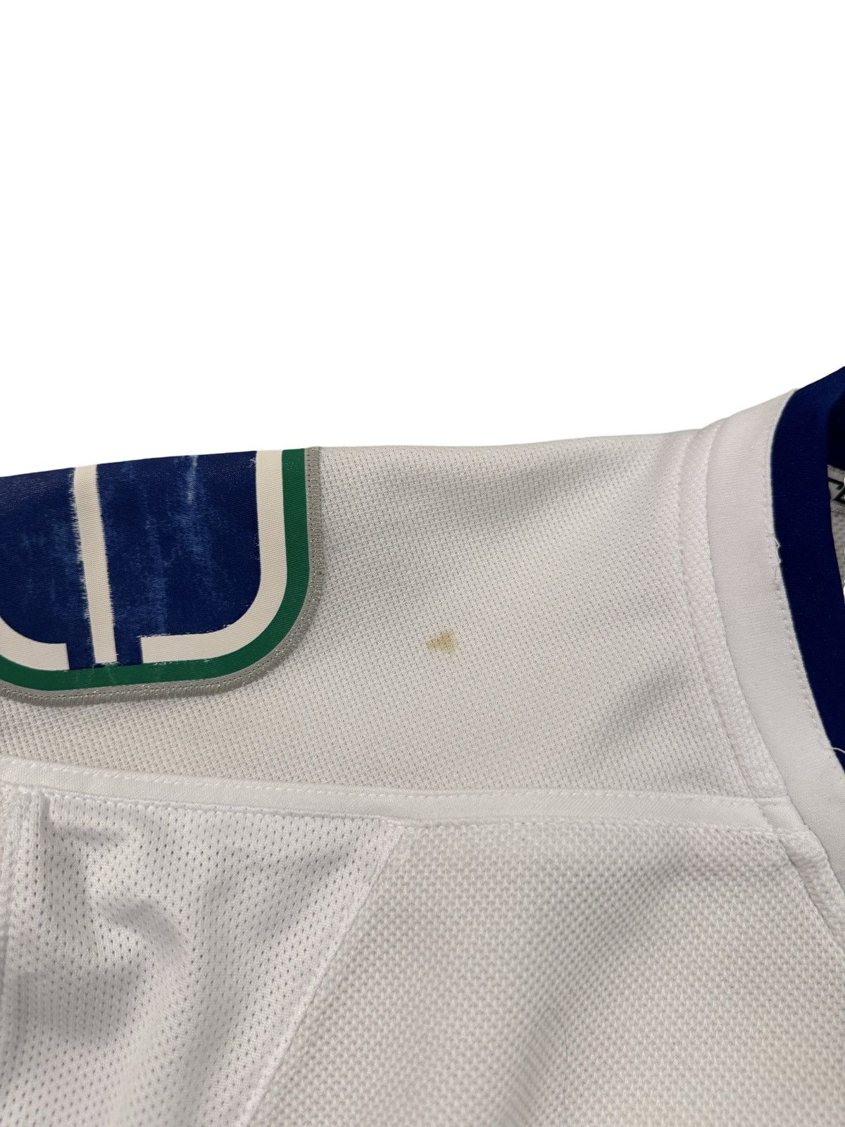 NHL × Reebok × Vintage 2010 NHL Vancouver Canucks Ryan Kesler #17 Jersey/NHL Jersey Size US M / EU 48-50 / 2 - 12 Thumbnail