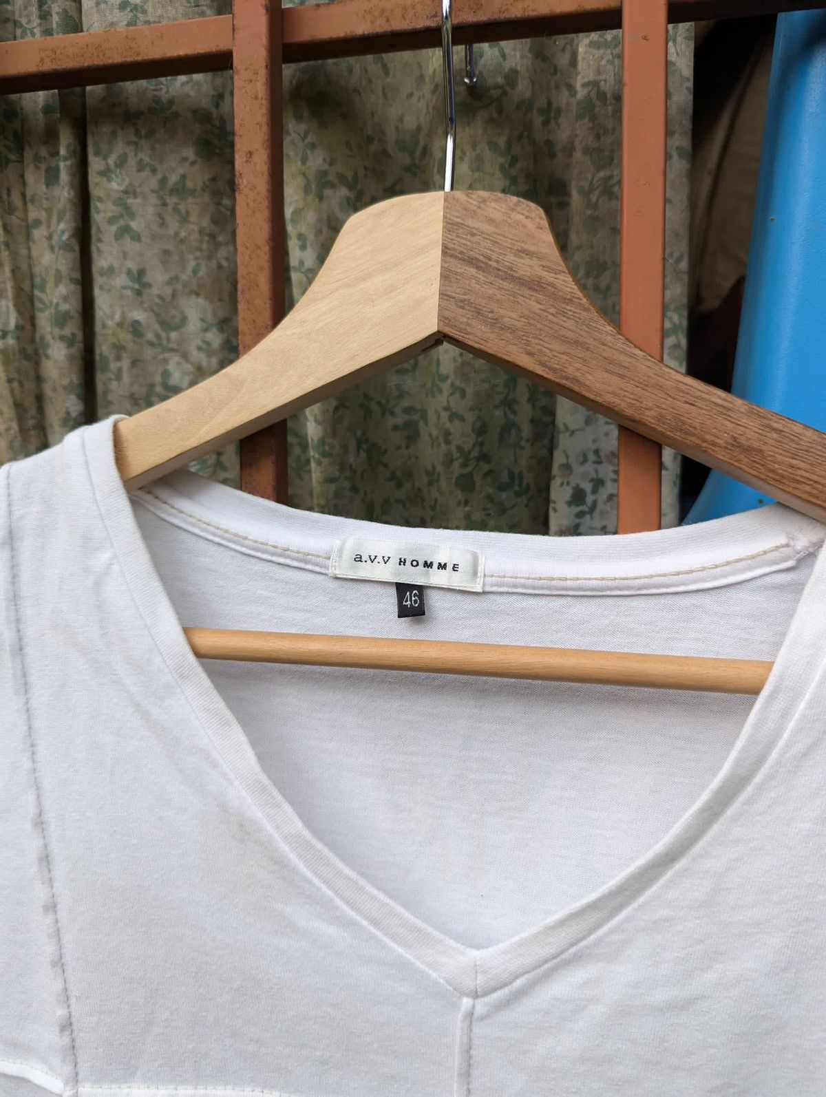 Designer Avv Homme Shirt V neck Size US S / EU 44-46 / 1 - 3 Thumbnail