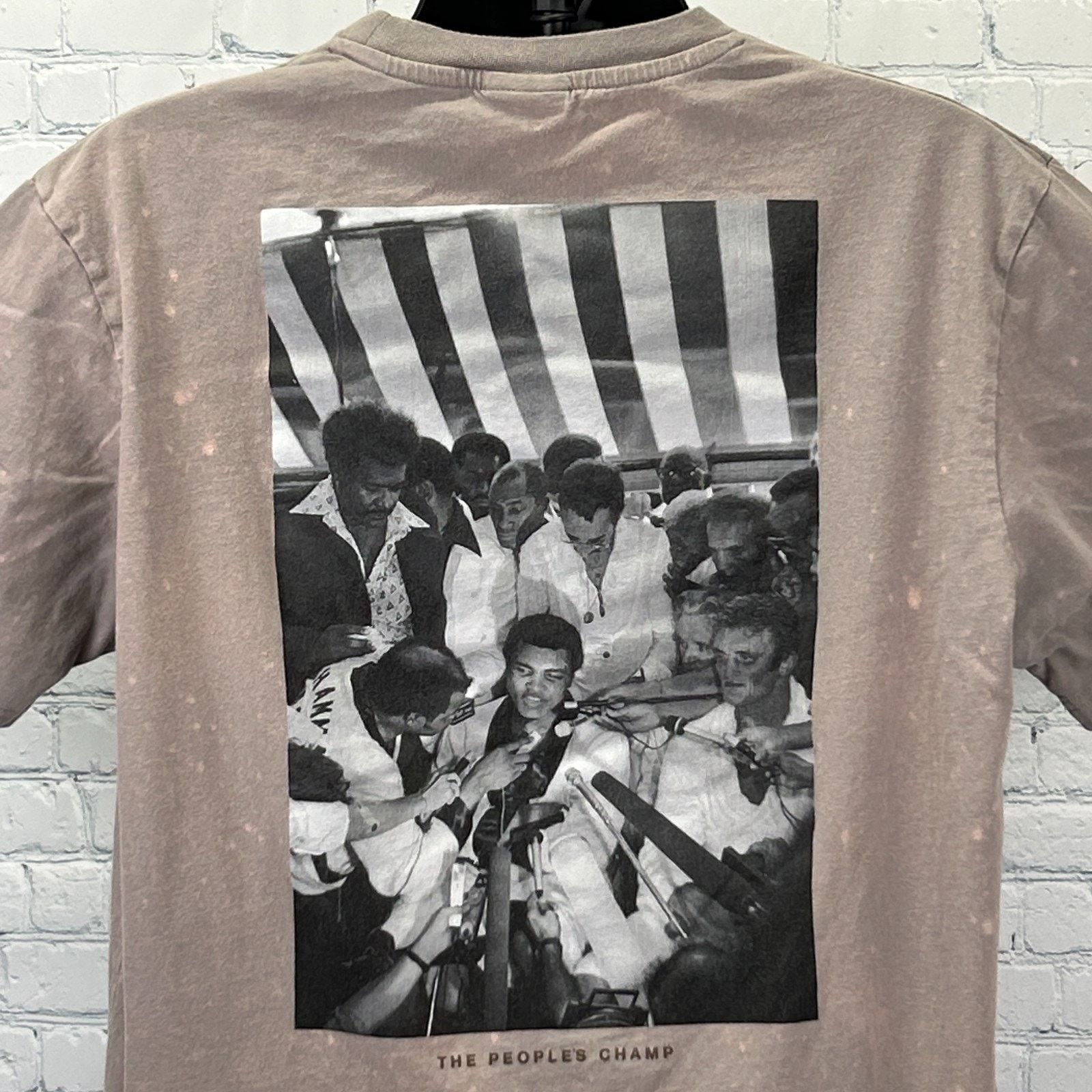 Shoe Palace Muhammad Ali x Shoe Palace T Shirt Boxing Boxer Gray XXL 2XL Size US XXL / EU 58 / 5 - 1 Thumbnail