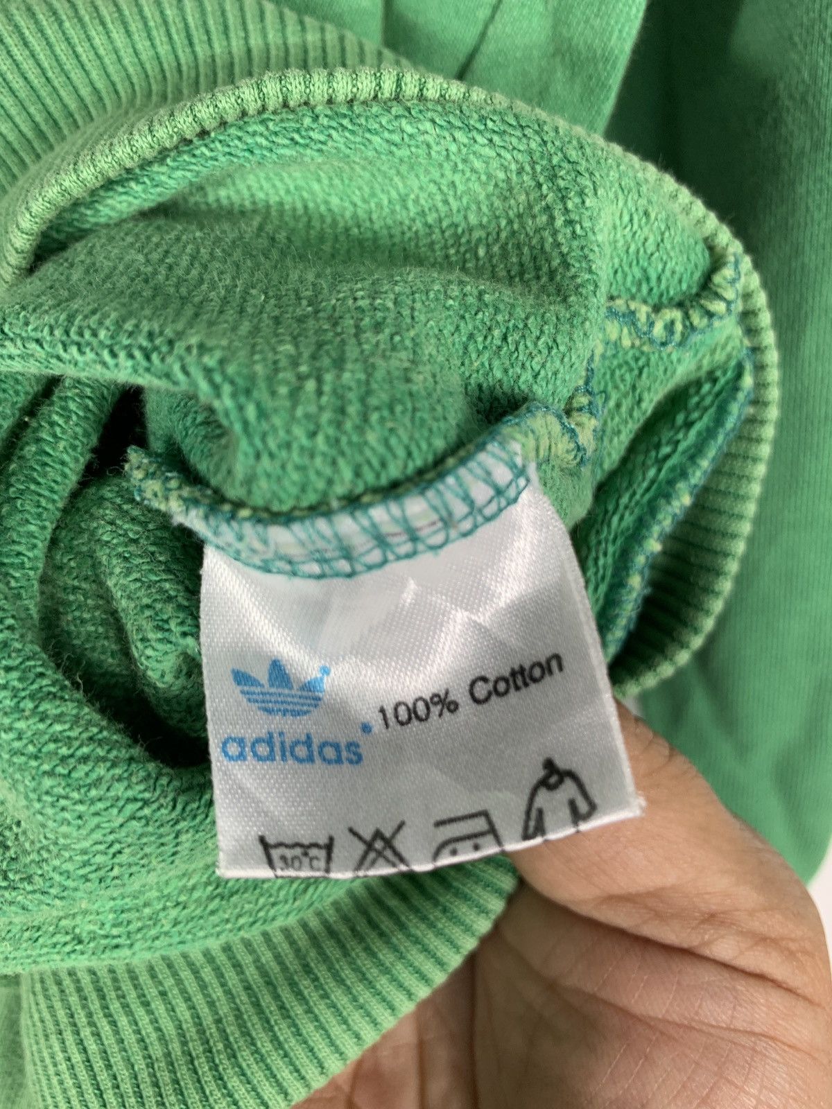Adidas × Vintage Vintage Authentic Adidas Sweatshirt Size US L / EU 52-54 / 3 - 3 Thumbnail