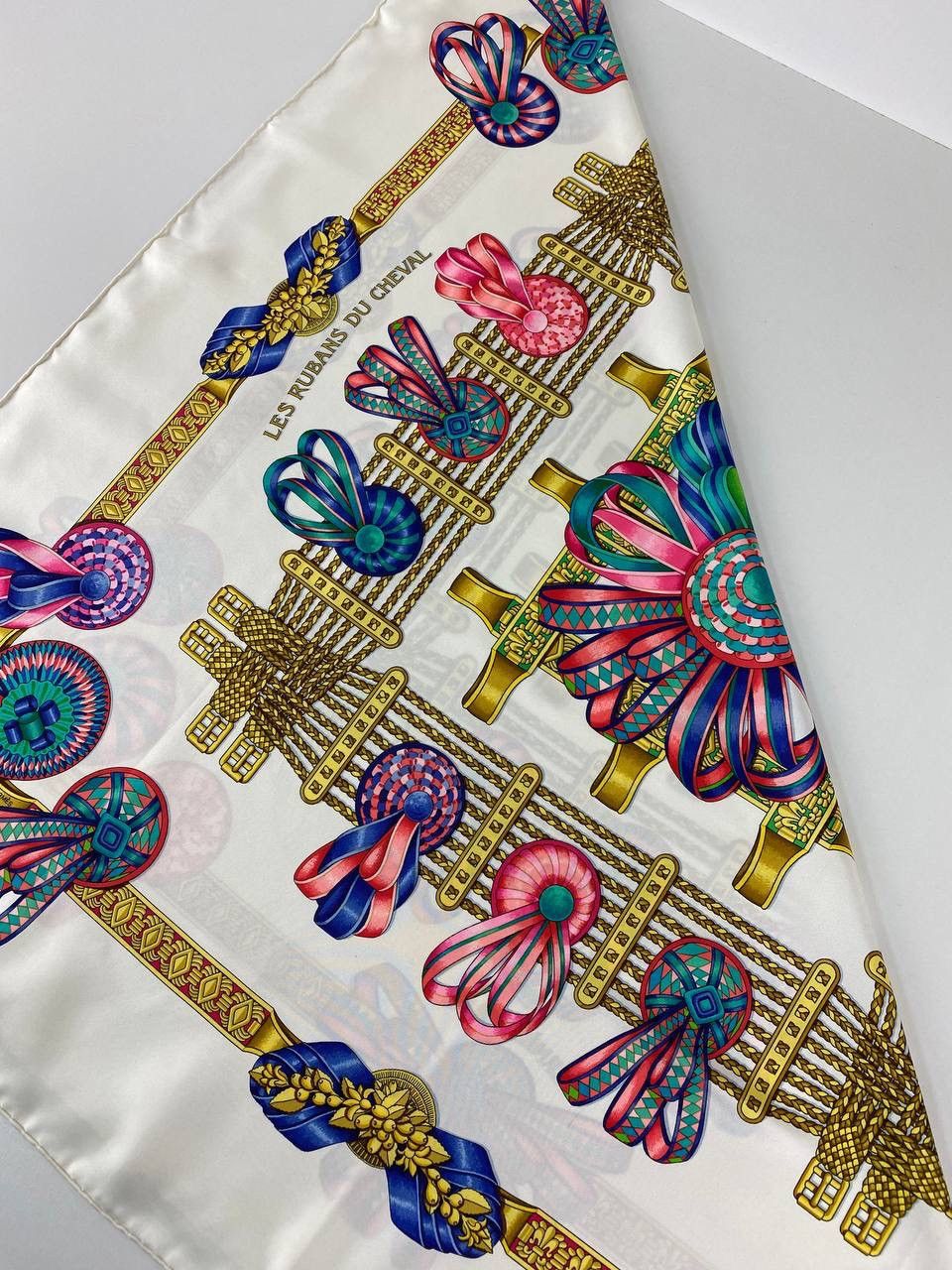 Hermes Hermes 90s Les Rubans Du Cheval scarf Size ONE SIZE - 8 Thumbnail