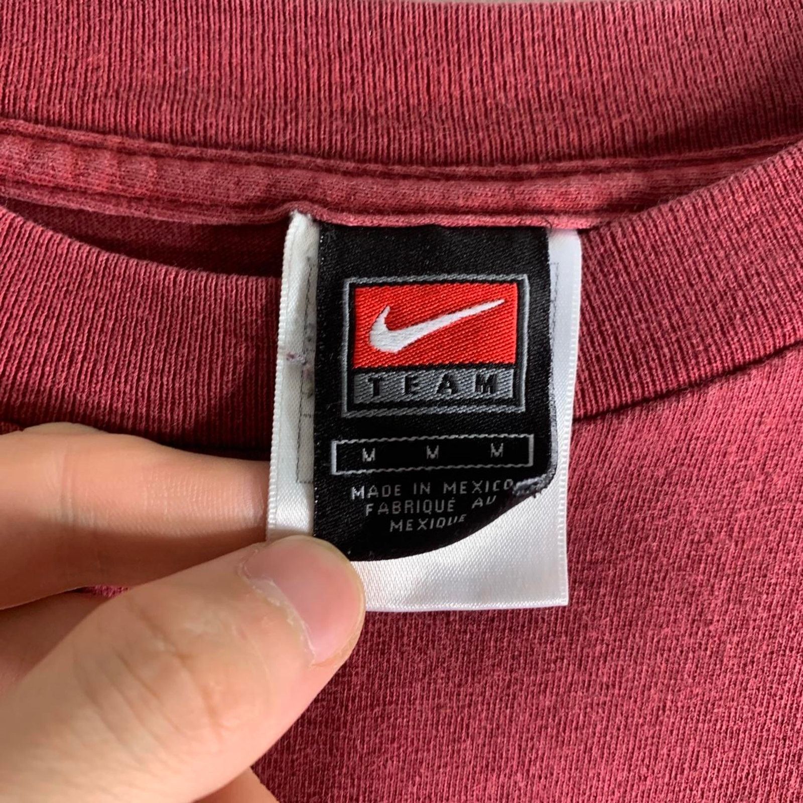 Nike vintage Y2K 2000s NIKE center swoosh long sleeve tee shirt M Size US M / EU 48-50 / 2 - 4 Thumbnail