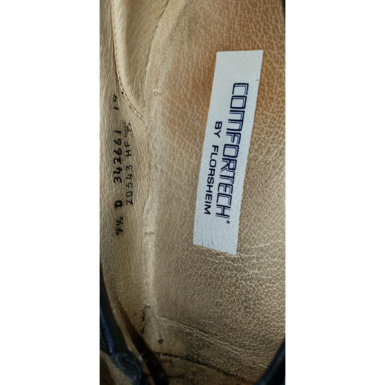 Florsheim Florsheim Comfortech Loafers Size 9.5D Black Gold Buckle Mod. 342661 Men Dress Leather Casual Shoes Size US 10 / EU 43 - 4 Thumbnail