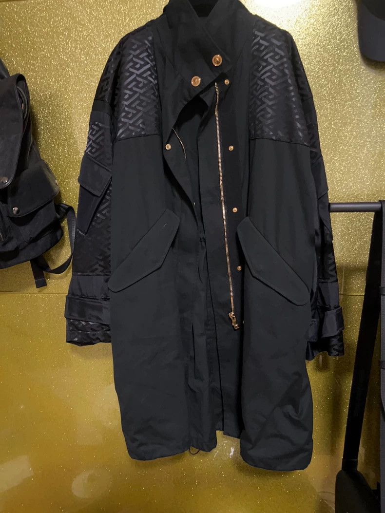 Versace Versace Long trench coat Size US M / EU 48-50 / 2 - 4 Thumbnail