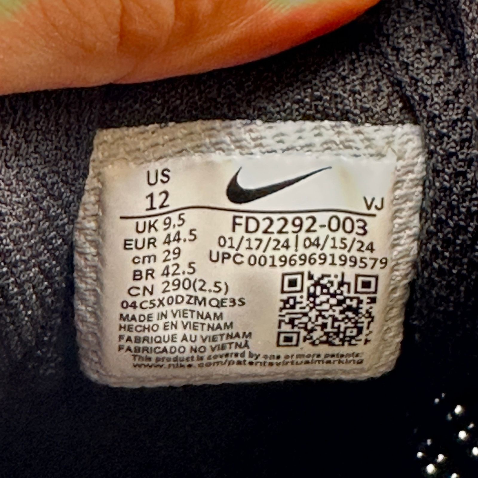 Nike NIKE Women's 12 Interact Run Black/White Running FD2292-003 Size US 12 / IT 42 - 2 Thumbnail