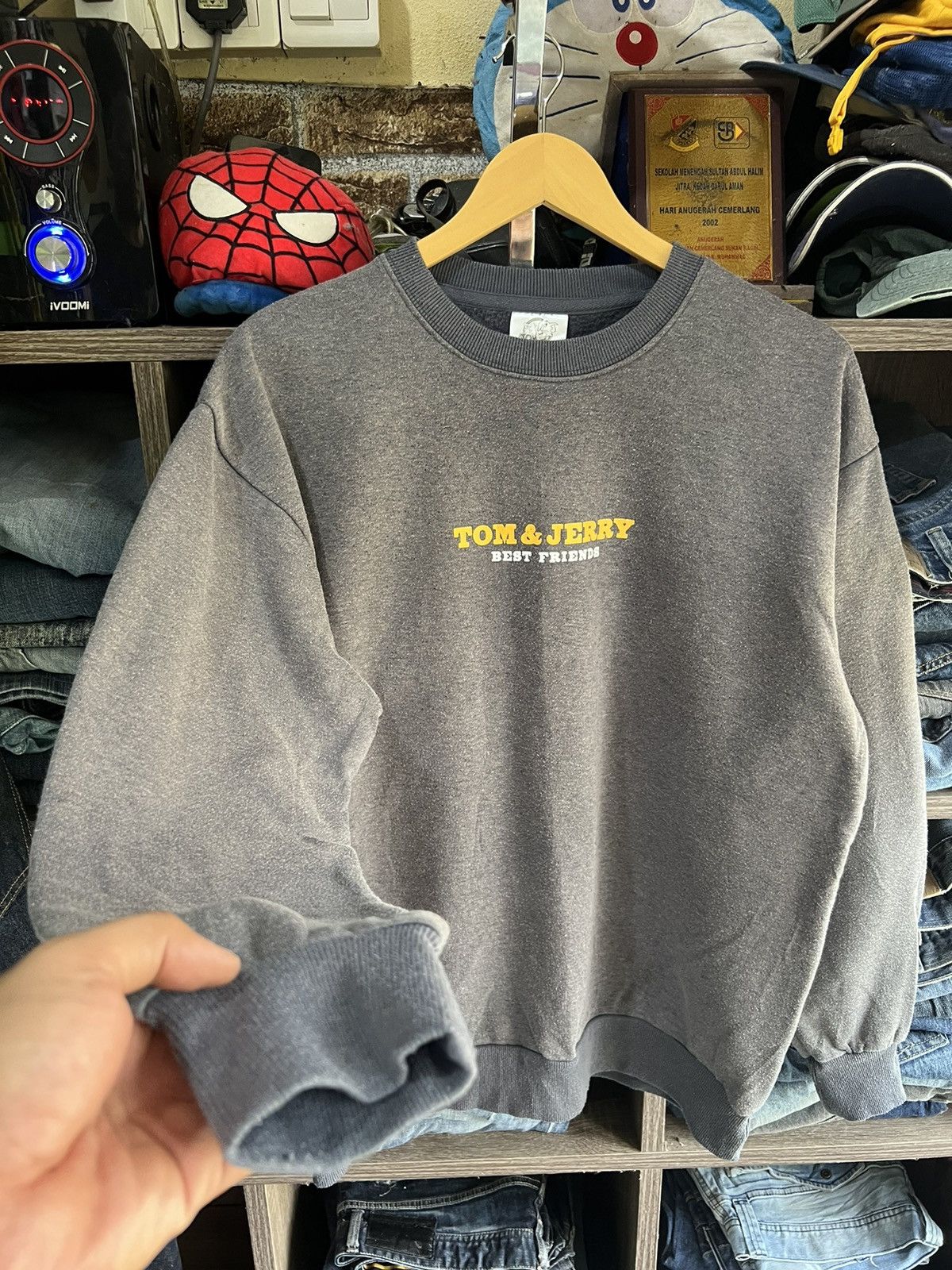 Cartoon Network 🔥Sun Faded Tom & Jerry Sweatshirts Size US L / EU 52-54 / 3 - 9 Thumbnail