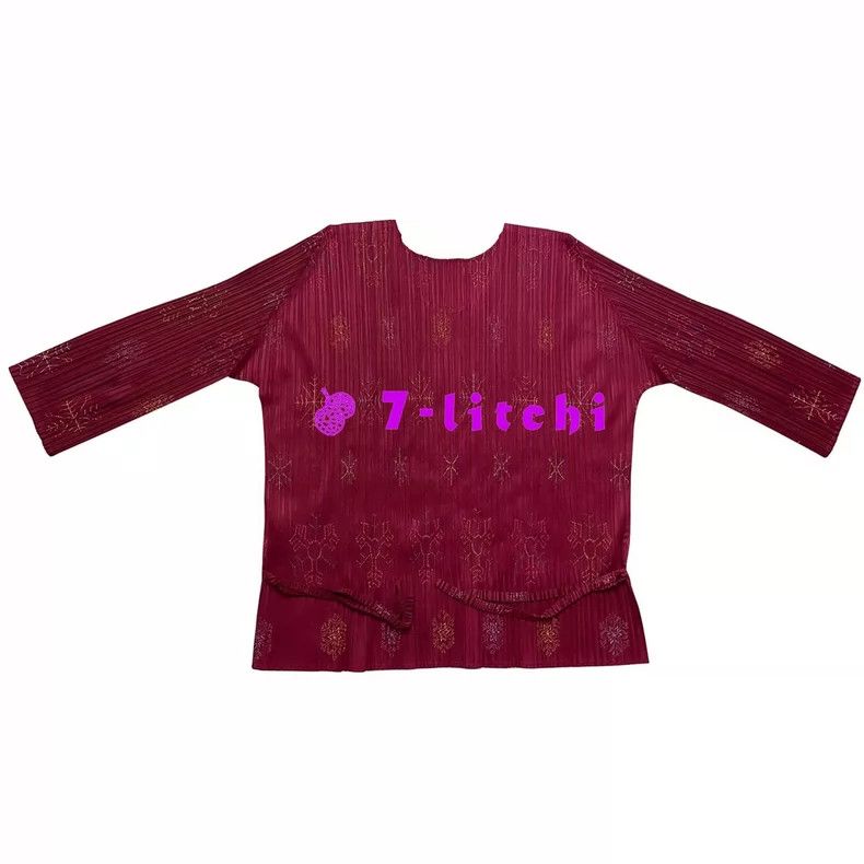 Issey Miyake Issey Miyake Retro red pleated top Size XL / US 12-14 / IT 48-50 - 2 Thumbnail