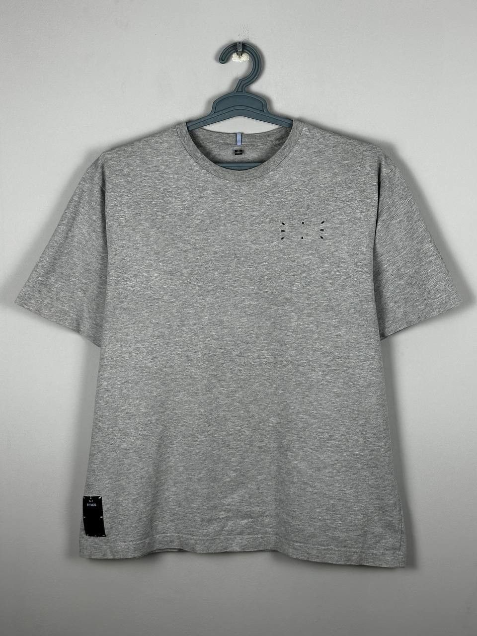 Alexander McQueen Alexander McQueen T-shirt Big Logo Designer Grey T Shirt Size US L / EU 52-54 / 3 - 2 Thumbnail