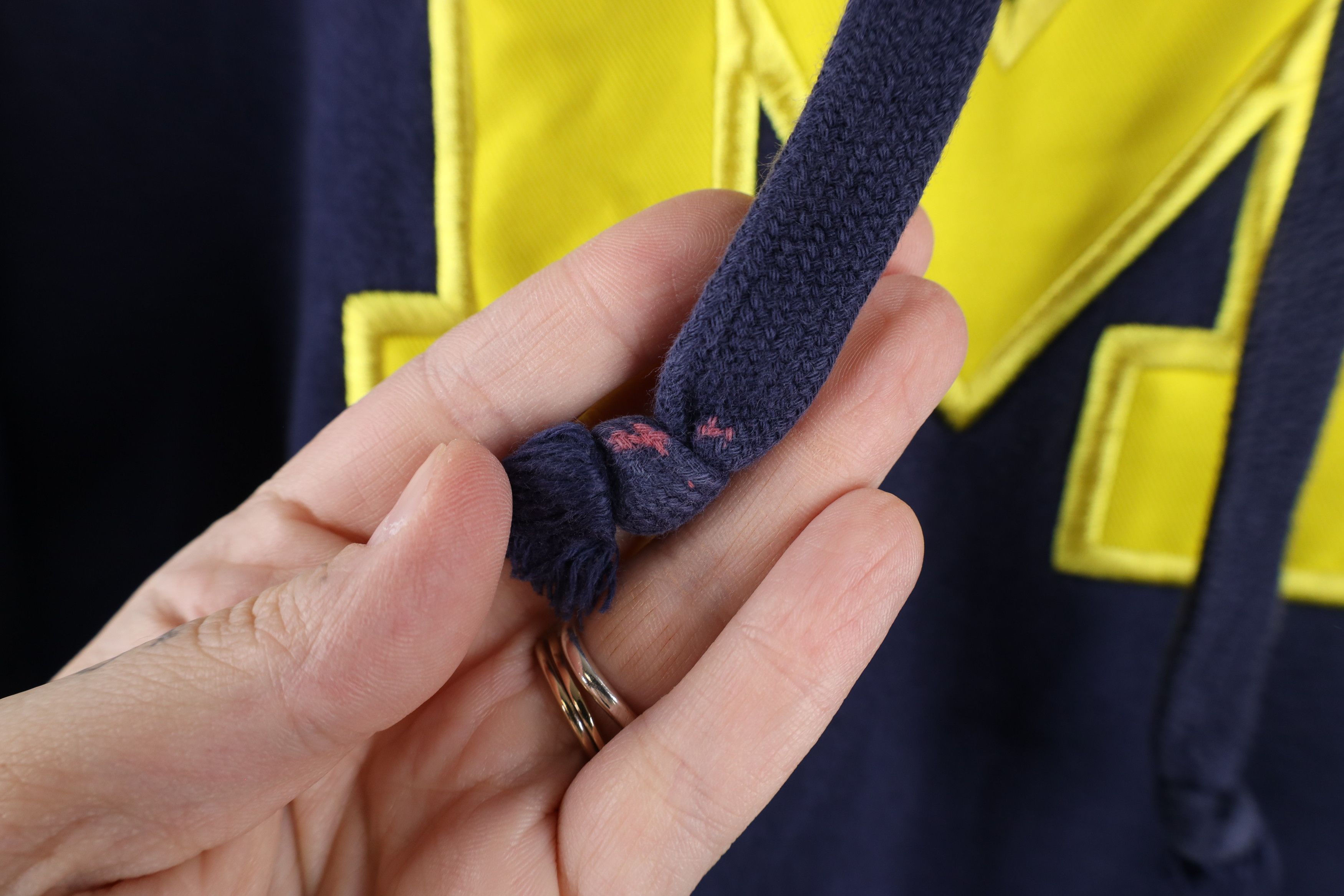 Vintage Vintage Block M University of Michigan Hoodie Sweatshirt Size US L / EU 52-54 / 3 - 5 Thumbnail