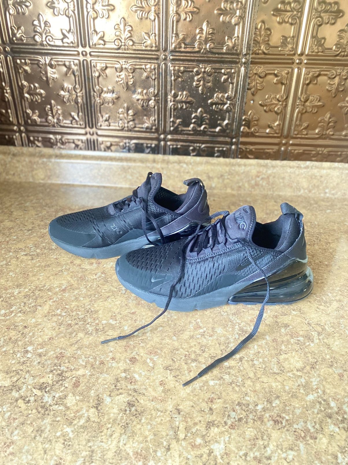 Nike Mike Air Max 270 Size US 8 / IT 38 - 4 Thumbnail