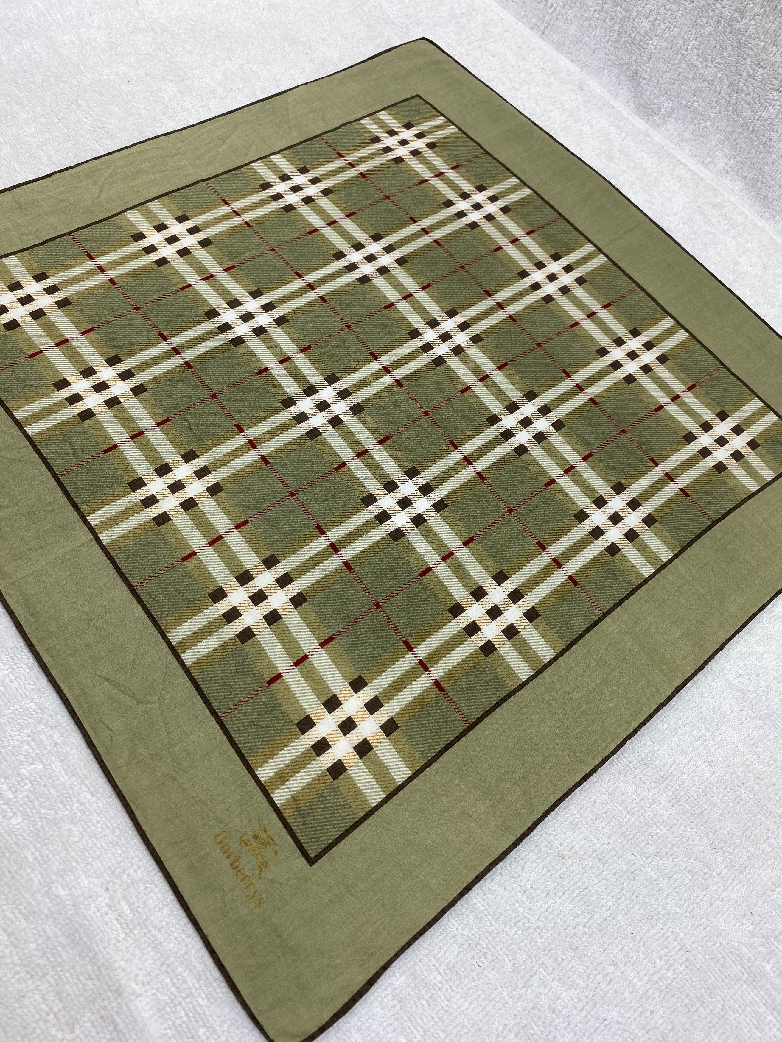 Burberry Burberrys Handkerchief / Bandana / Neckerchief Size ONE SIZE - 4 Thumbnail