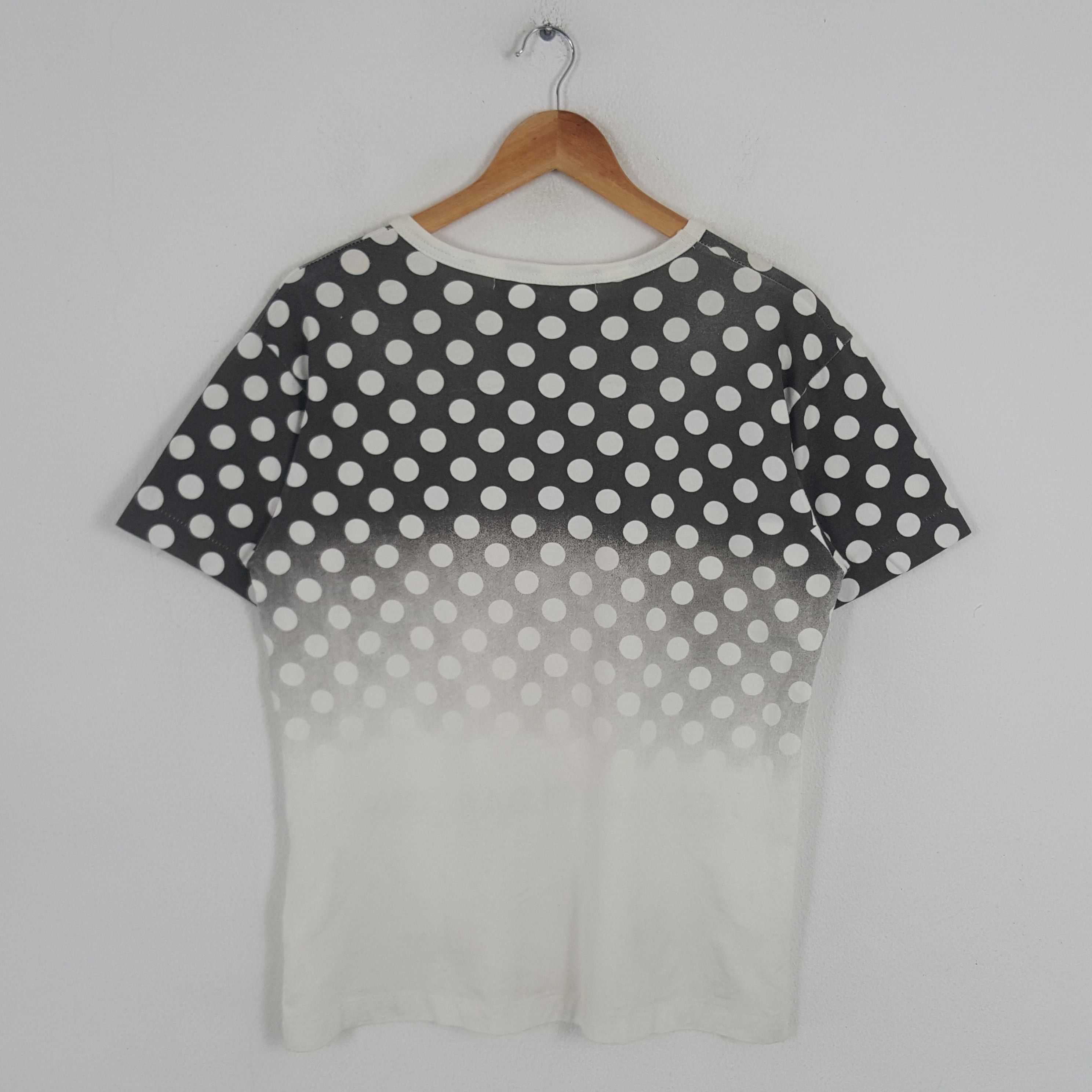Comme des Garcons Vintage Comme des Garcons Japanese Designer Tshirt Size US M / EU 48-50 / 2 - 3 Thumbnail
