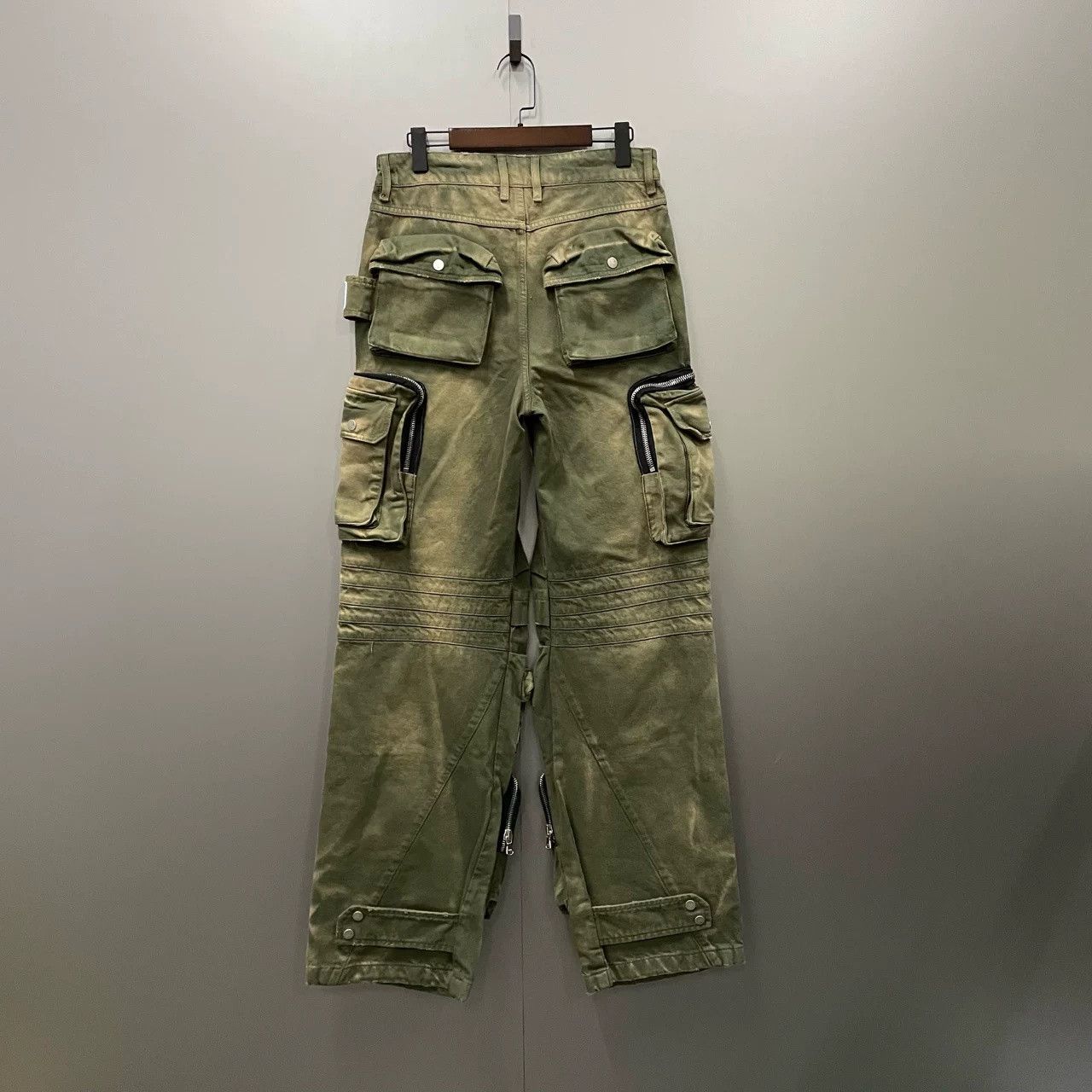 WE11DONE WE11DONE Green Pocket Pants Size US 32 / EU 48 - 2 Thumbnail