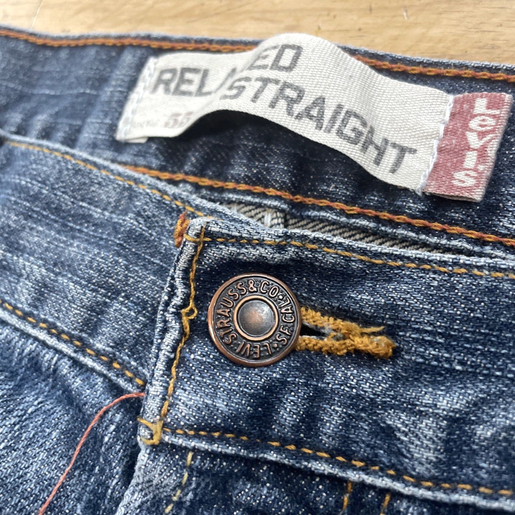 Levi's VINTAGE Levi's 559 Jeans Men 32x28 Relaxed Straight Blue Paint Grunge Y2k Denim 5-Pocket Classic Denim Blue Mens Size US 32 / EU 48 - 3 Thumbnail