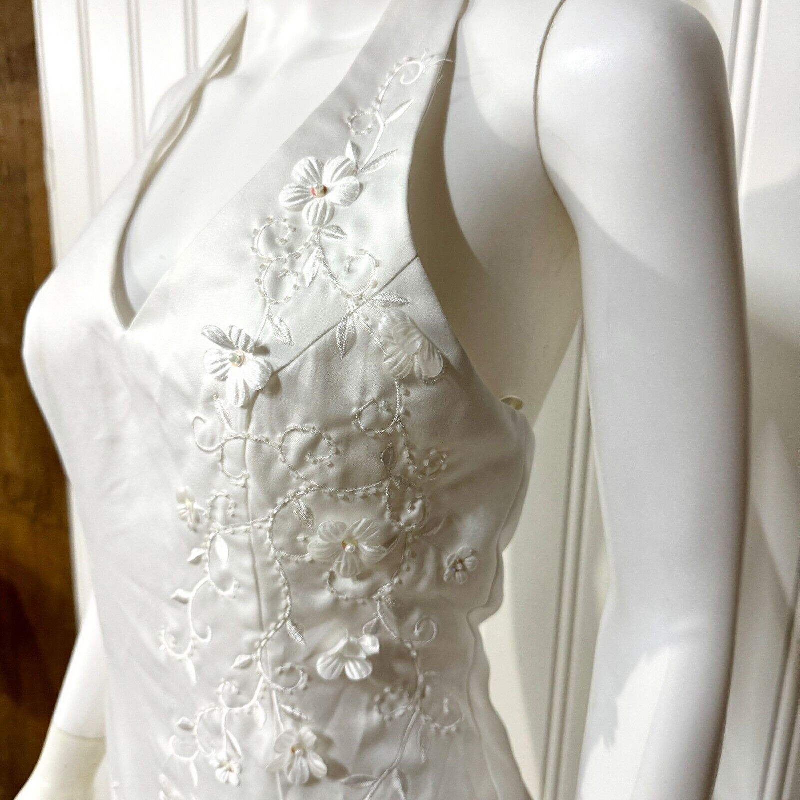 Other Cinderella Wedding Dress Halter Neck Pleated Open Back MD Size M / US 6-8 / IT 42-44 - 2 Thumbnail