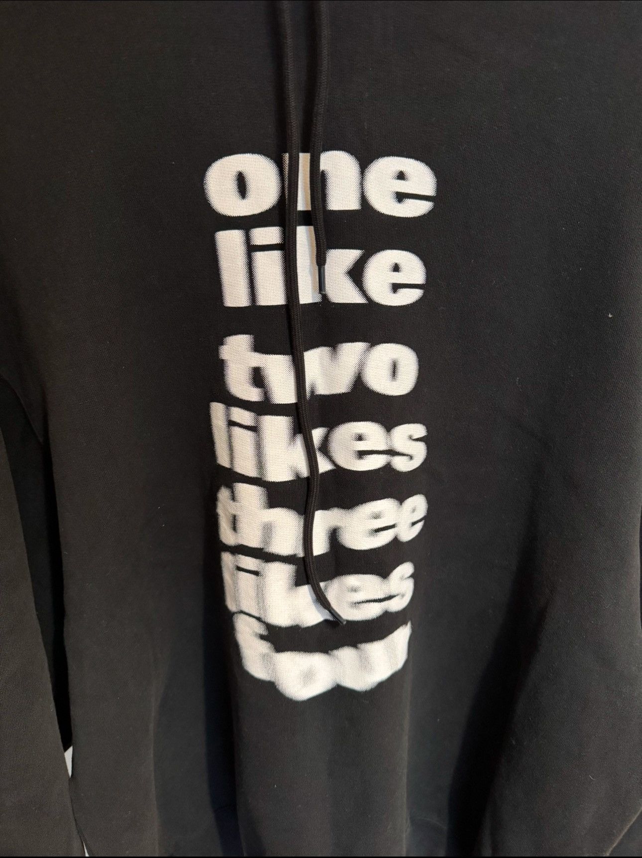 Balenciaga AW20 One Like Blurred Over Hoodie Size US S / EU 44-46 / 1 - 3 Thumbnail