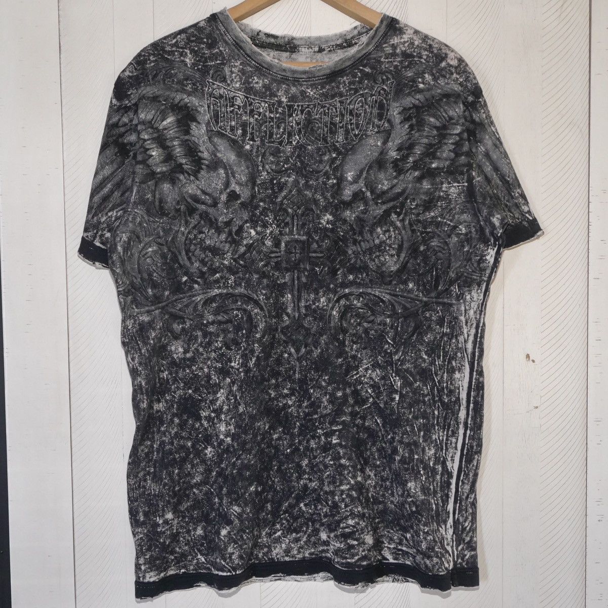 Vtg Y2K Affliction Reversible T-Shirt Black & Grey