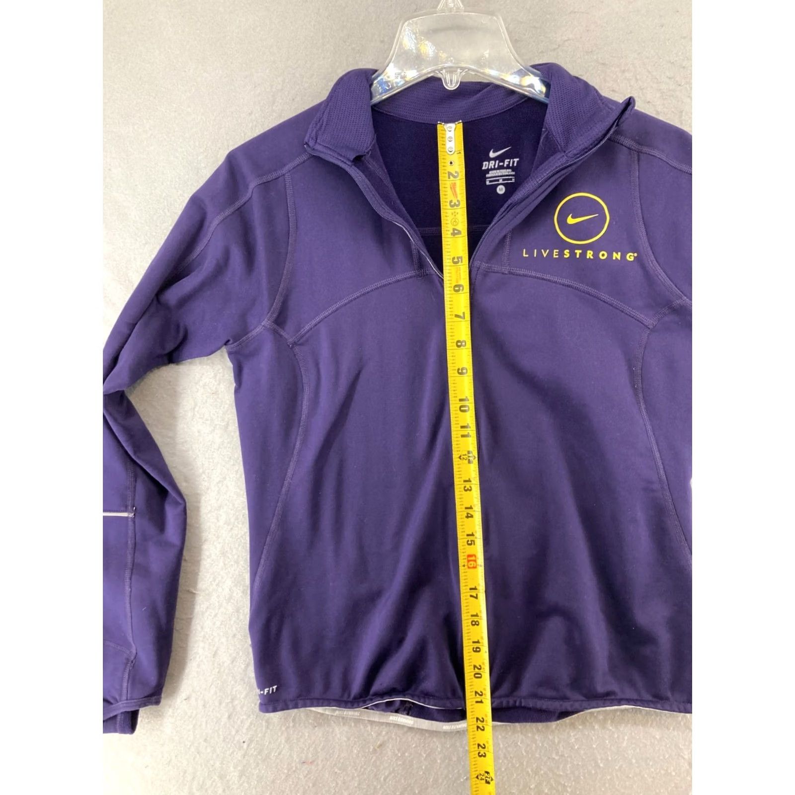 Nike VINTAGE Nike Dri-Fit Womens Jacket Medium Purple Livestrong Athletic Running Size M / US 6-8 / IT 42-44 - 3 Thumbnail