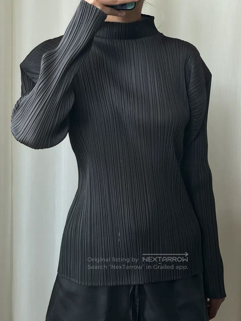 Issey Miyake Issey Miyake Dark Gray Ruffled Long Sleeve Top Size L / US 10 / IT 46 - 2 Thumbnail