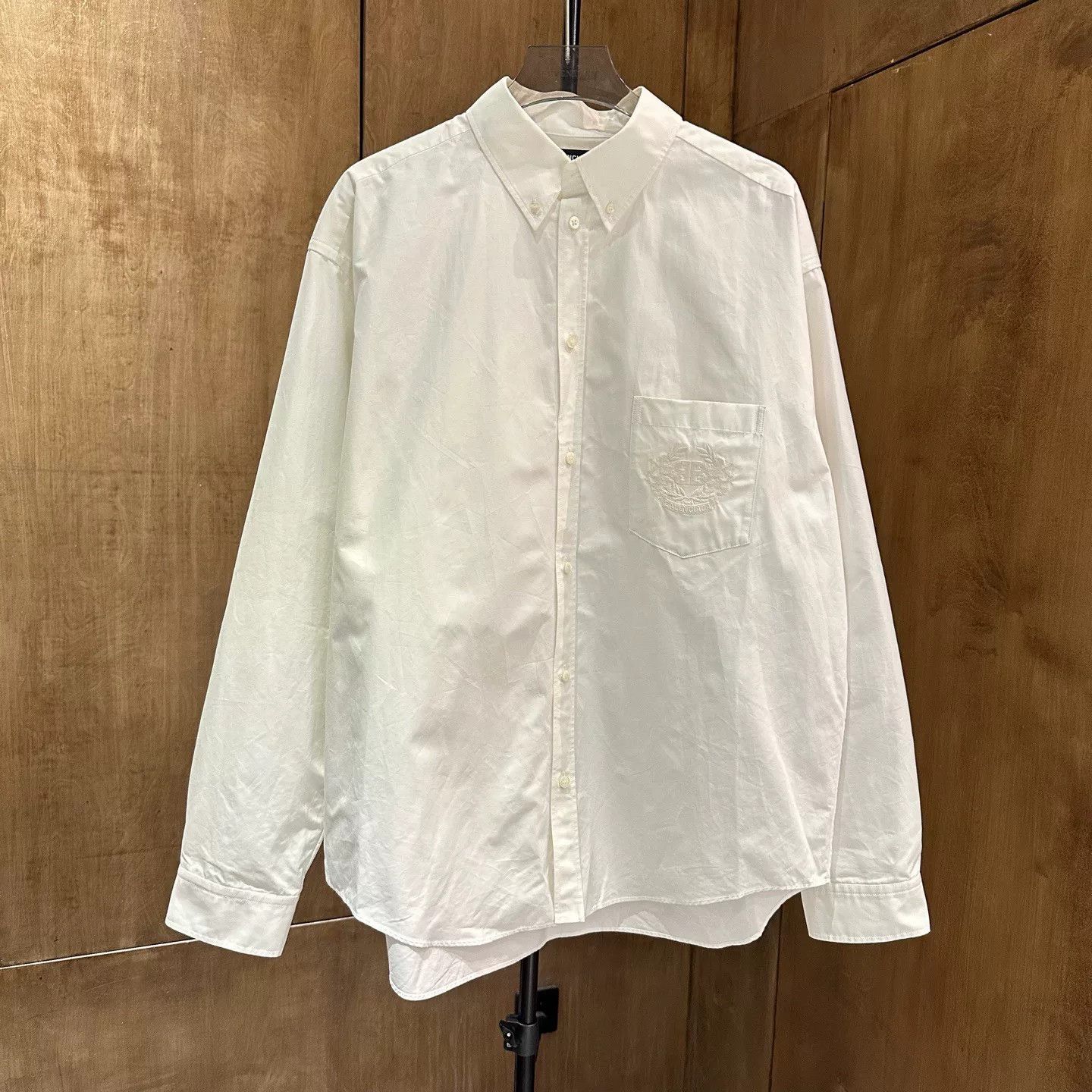 Balenciaga Balenciaga Embroidered White Shirt 38 Men Size US S / EU 44-46 / 1 - 1 Thumbnail