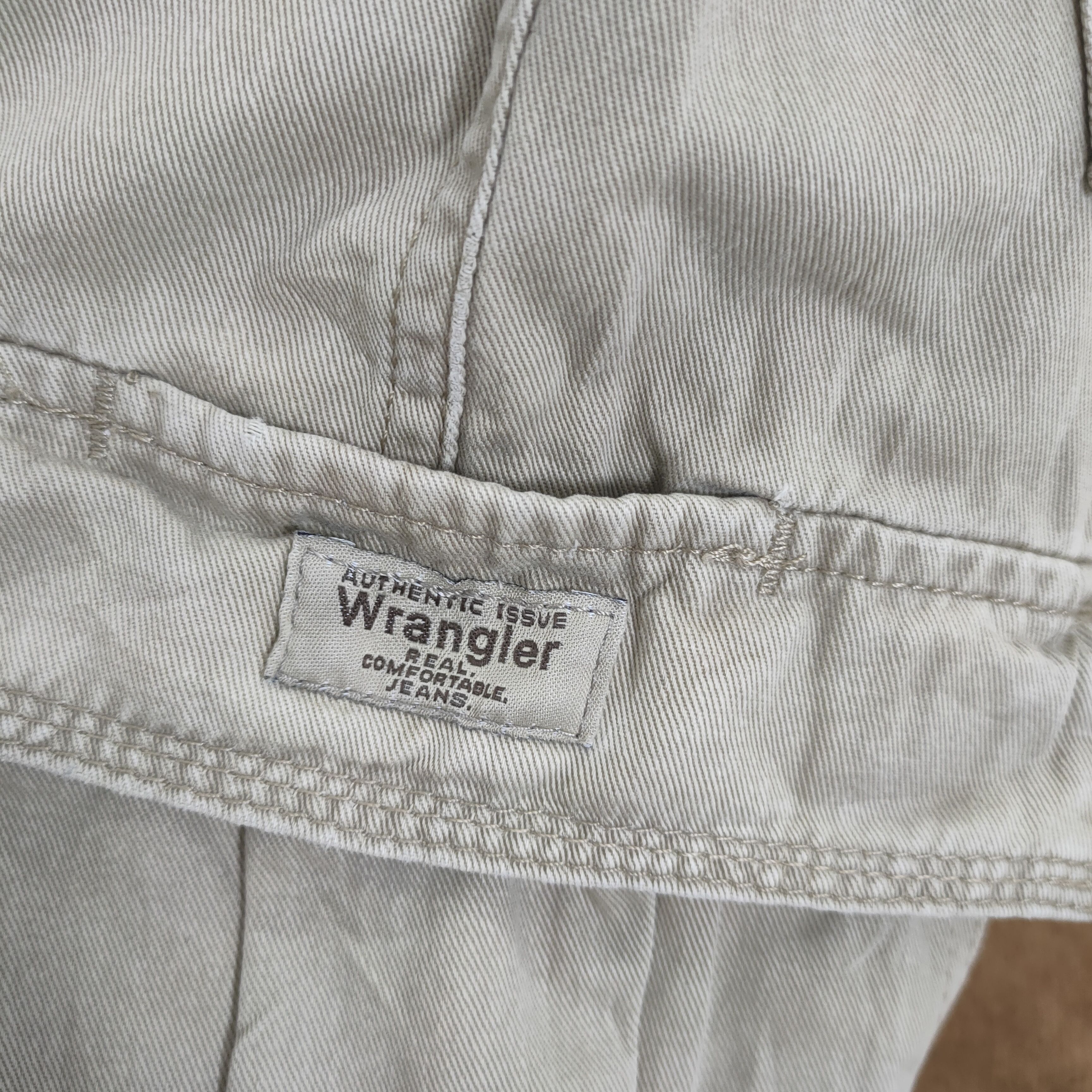 Wrangler VINTAGE WRANGLER DISTRESSED CARGO PANTS Size US 36 / EU 52 - 10 Thumbnail