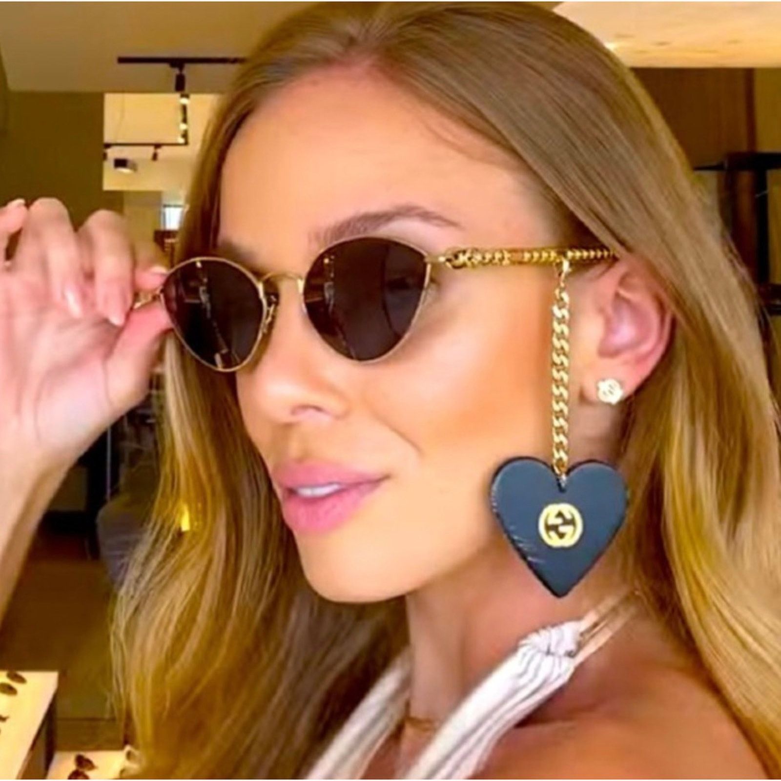 Gucci NWT GUCCI GG0977S 002 57 Sunglasses(GG0977S-002-57) Size ONE SIZE - 3 Thumbnail