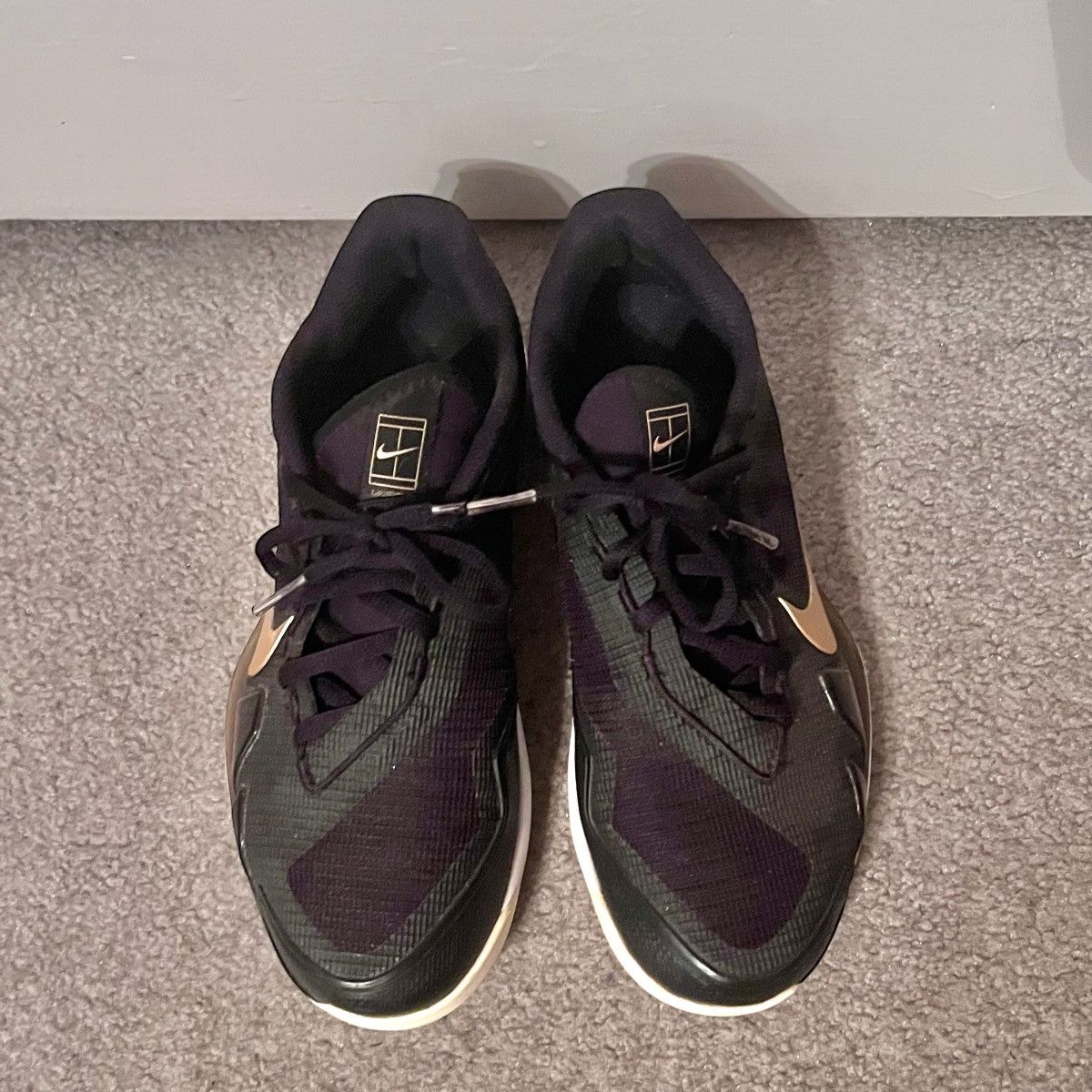 Nike NikeCourt Air Zoom Vapor Pro Women’s Black Tennis Shoes Size US 7 / IT 37 - 6 Thumbnail