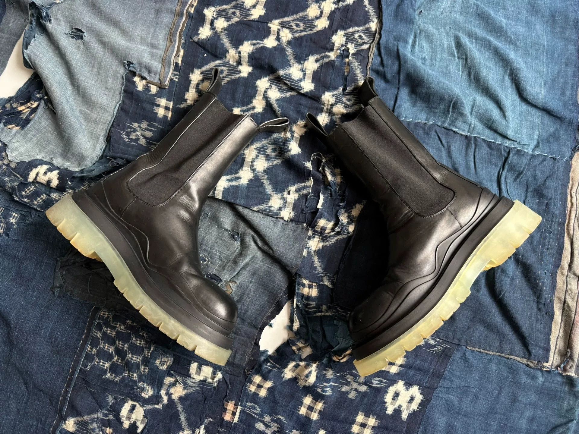 Bottega Veneta Bottega Veneta Tire Chelsea Boot Size US 5 / EU 37 - 4 Thumbnail