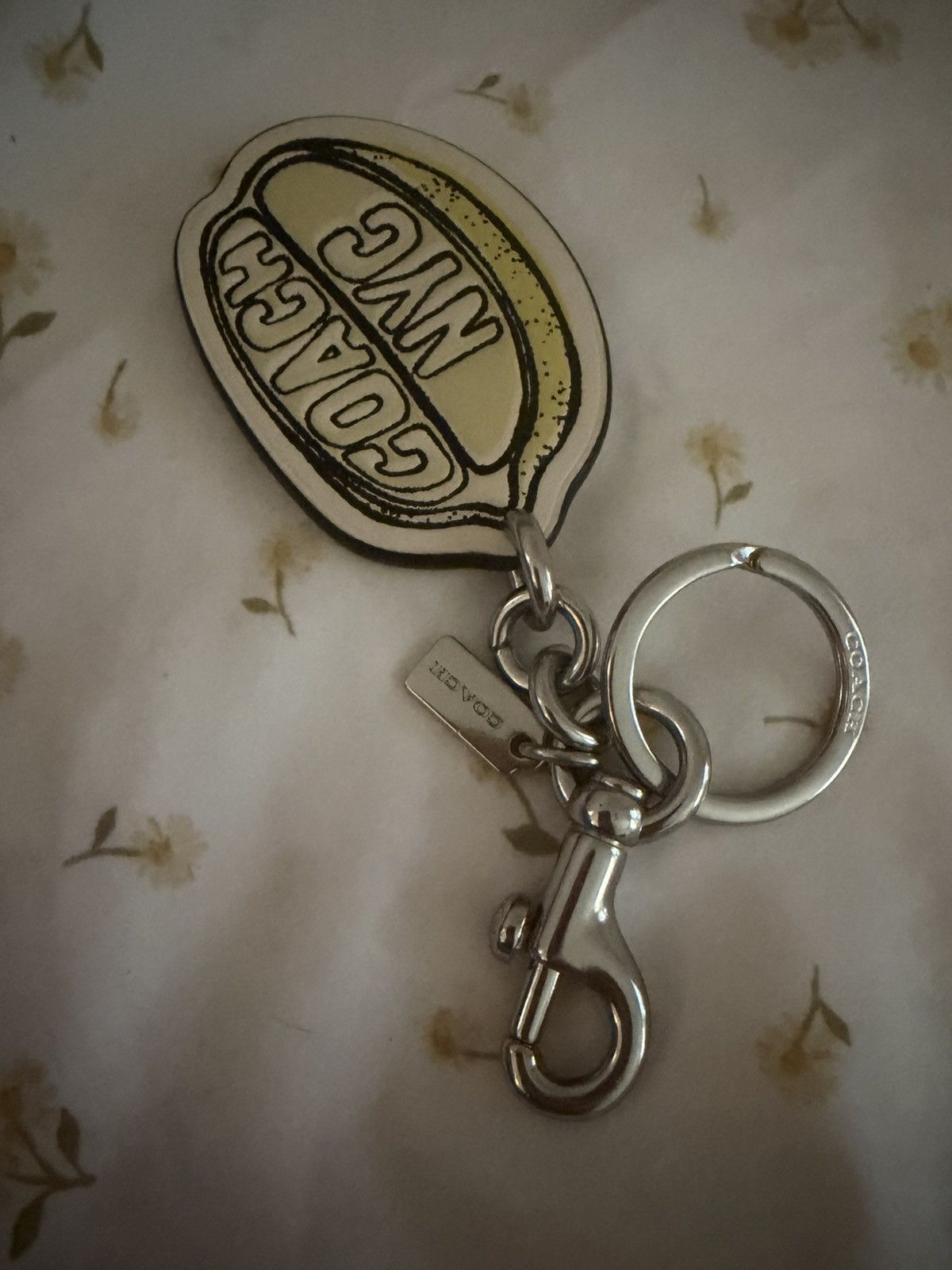 Coach COACH LEMON NYC keychain RING BAG CHARM Size ONE SIZE - 5 Thumbnail