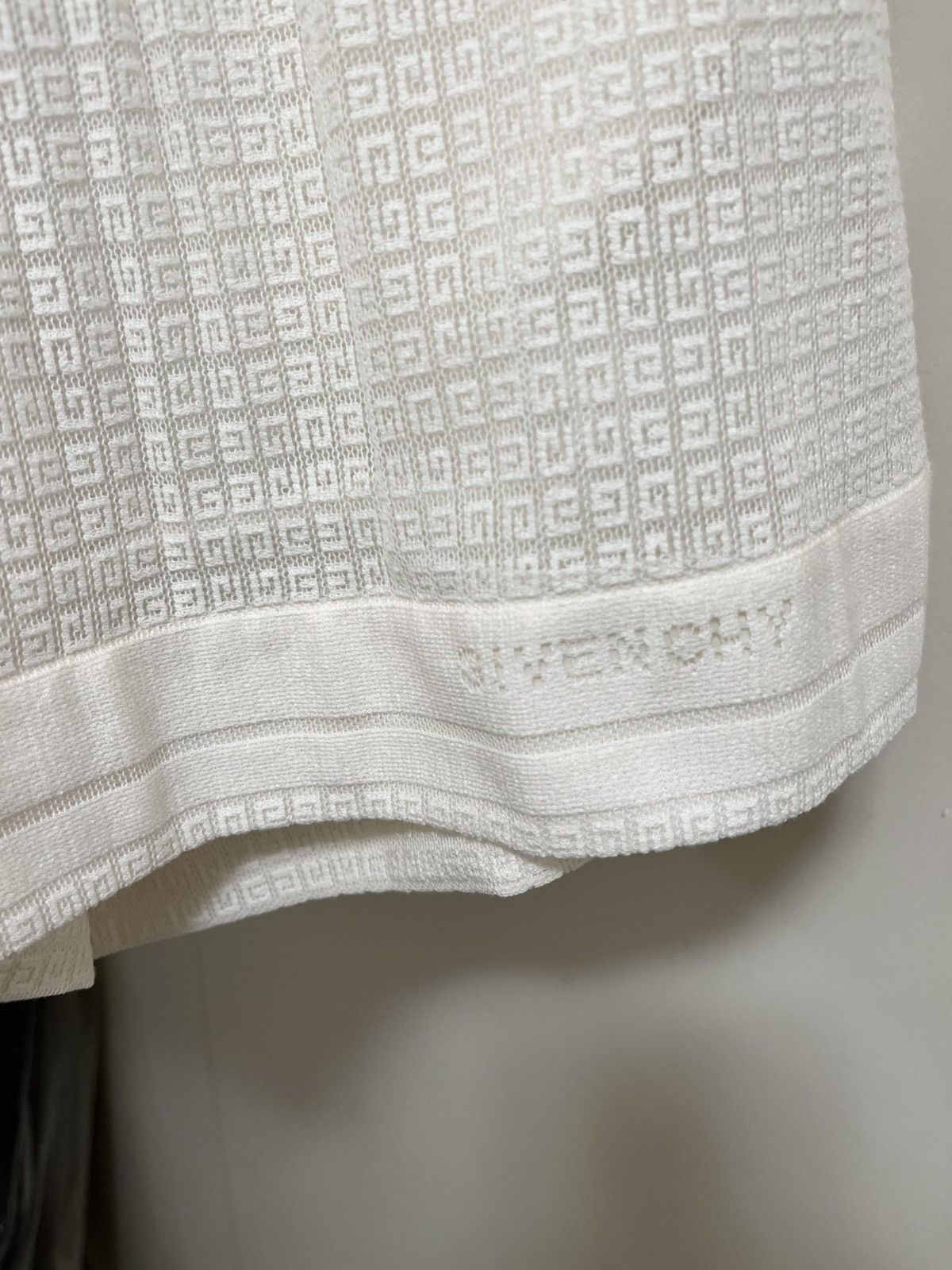 Givenchy Givenchy Shorts Sz 48(32us) Size US 32 / EU 48 - 2 Thumbnail