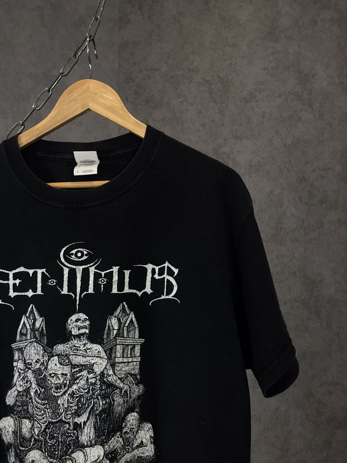 Vintage Skulls rock tee Size US L / EU 52-54 / 3 - 2 Thumbnail