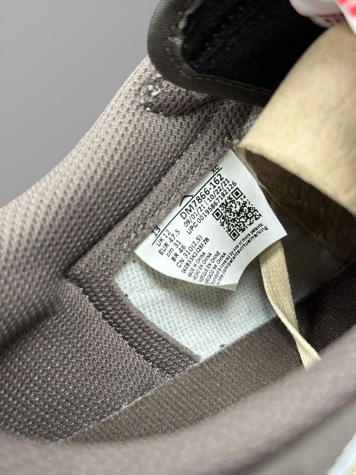 Jordan Brand × Travis Scott Air Jordan 1 Retro Low "REVERSE MOCHA" - Size 13 New Size US 13 / EU 46 - 9 Thumbnail