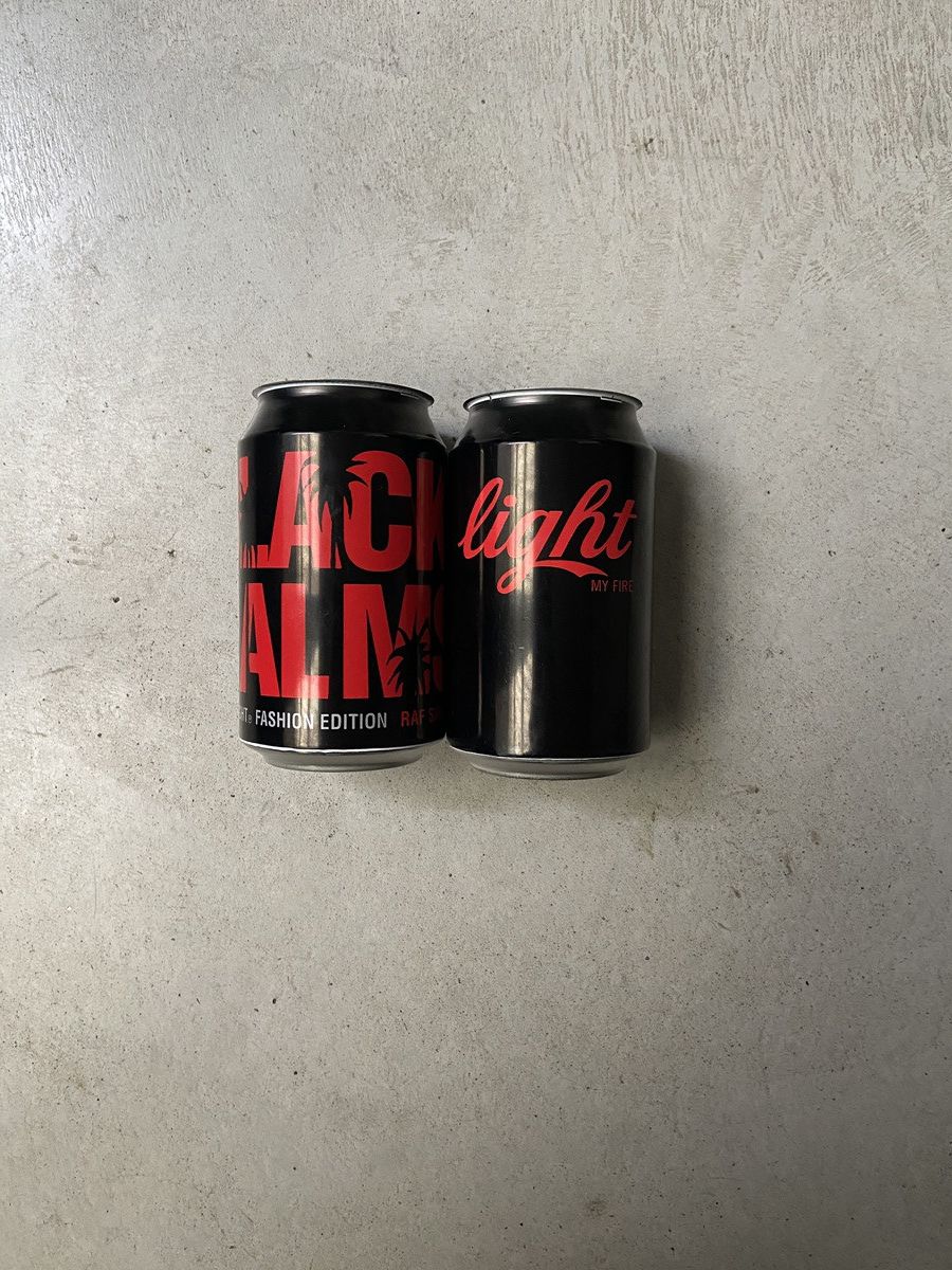 Coca Cola × Raf Simons × Veronique Branquinho Coca Cola × Raf Simons × Veronique Branquinho Size ONE SIZE - 1 Thumbnail