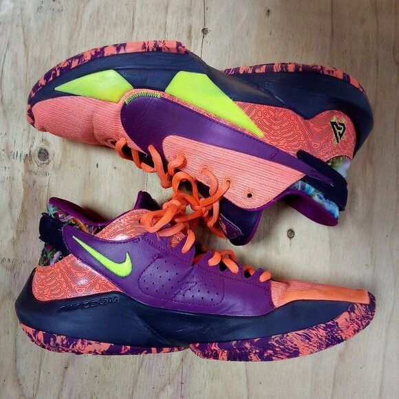 Nike Nike Air Zoom Freak 2 Bright Mango Basketball Shoes Size US 9 / EU 42 - 2 Thumbnail