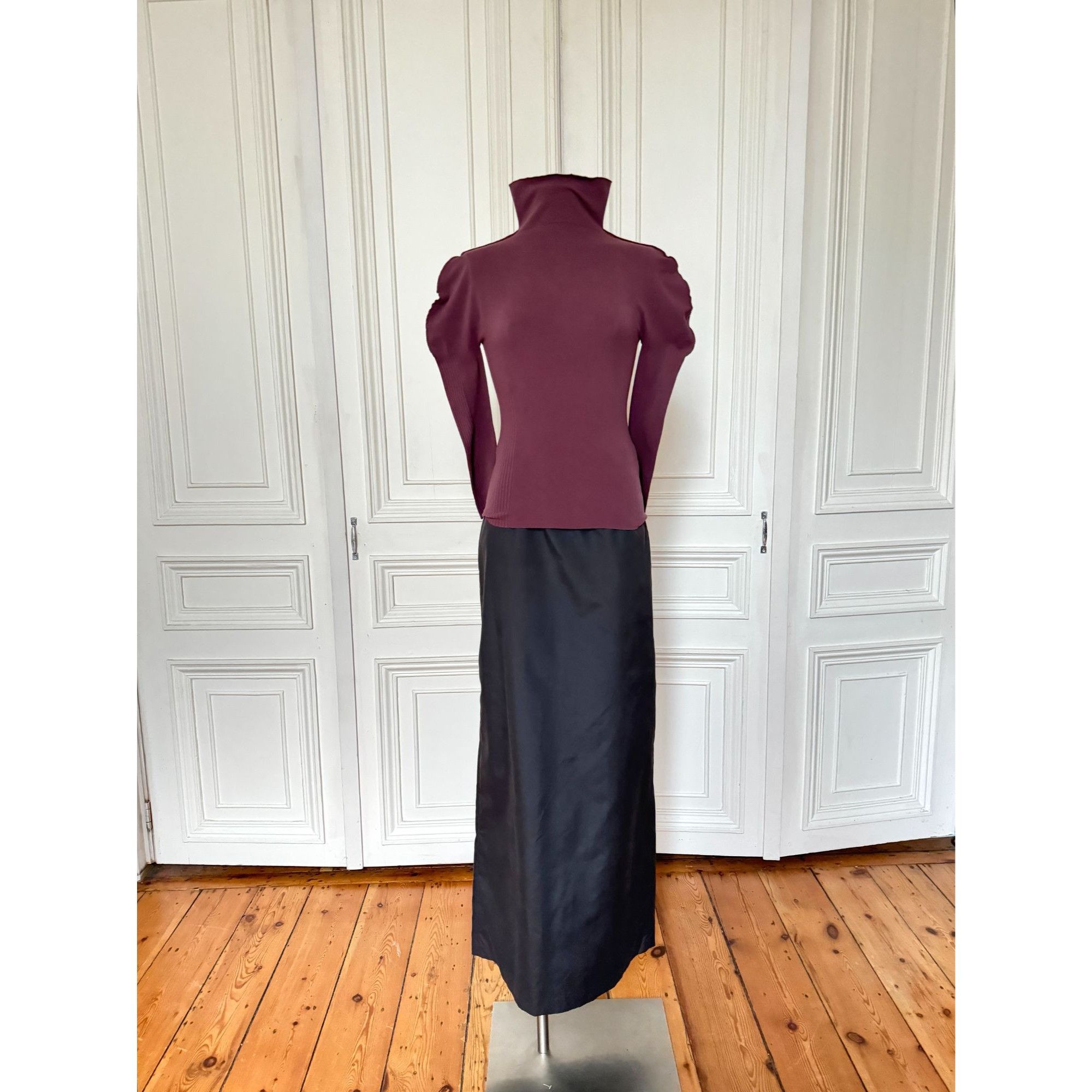 Issey Miyake Burgundy Rollneck Size S / US 4 / IT 40 - 2 Thumbnail