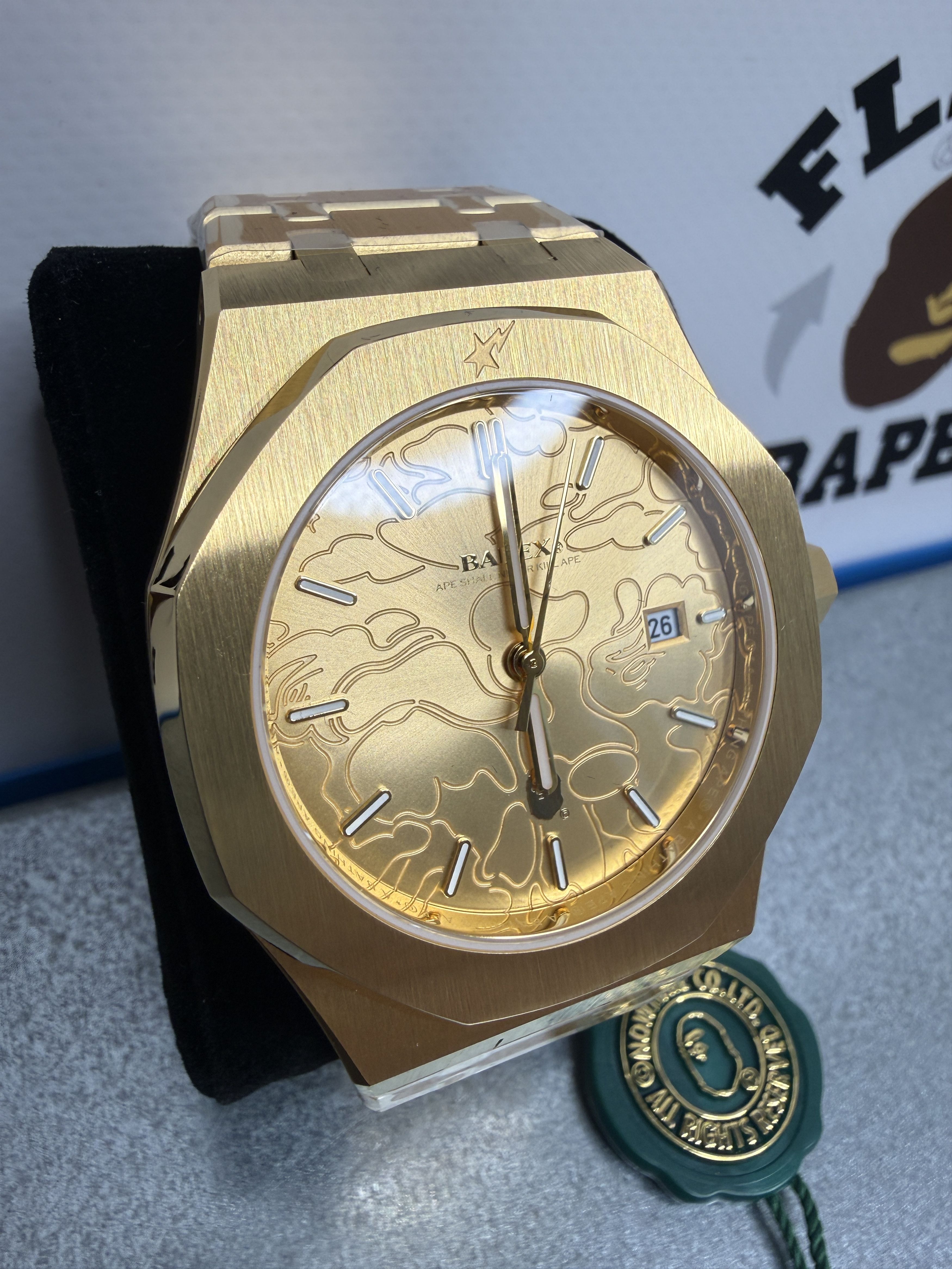 Bape BAPE TYPE 9 BAPEX #1 (2026) Size ONE SIZE - 3 Thumbnail