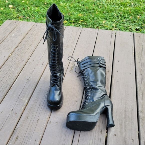 Vintage Vintage 90s y2k Tuk Black Faux Leather Platform Lace Up Brat Size US 10 / IT 40 - 1 Thumbnail