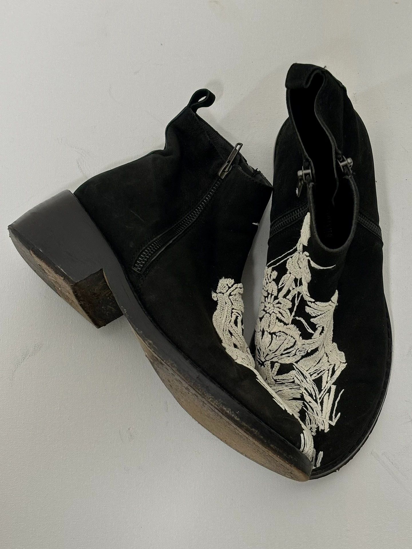 Ann Demeulemeester Ann Demeulemeester S/S15 Black Suede Western Boots Size US 6 / EU 39 - 4 Thumbnail