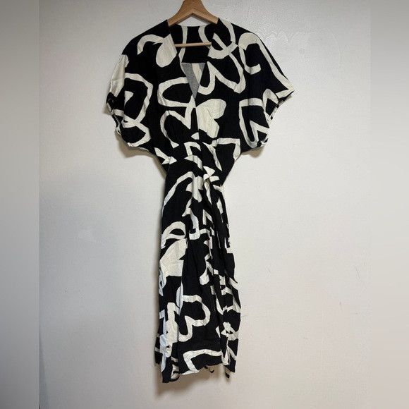 Farm Rio Farm Rio “Sinead Hearts” Wrap Maxi Dress – Size P (Small) Size S / US 4 / IT 40 - 2 Thumbnail