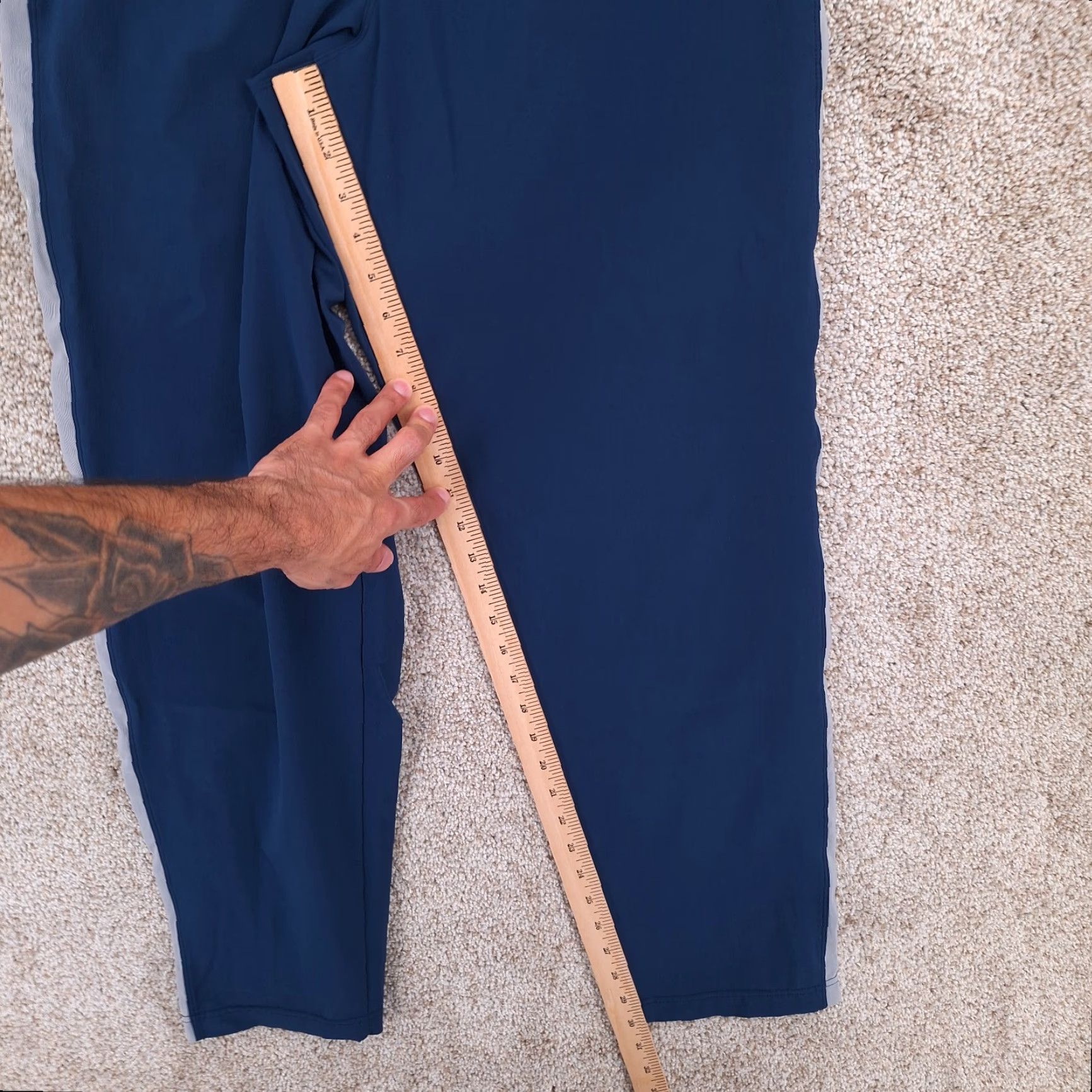 Nike VINTAGE Nike Pants Mens Medium Blue Unlined Lightweight Ankle Zip Jogger Y2k Size US 31 - 4 Thumbnail