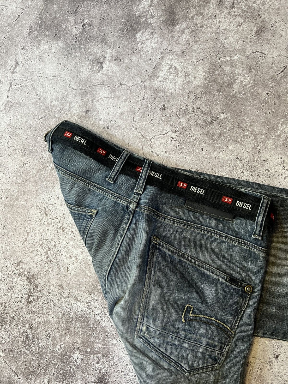 Diesel Vintage Diesel Belt Monogram Logo Metal Buckle Y2k HYPE Size ONE SIZE - 4 Thumbnail