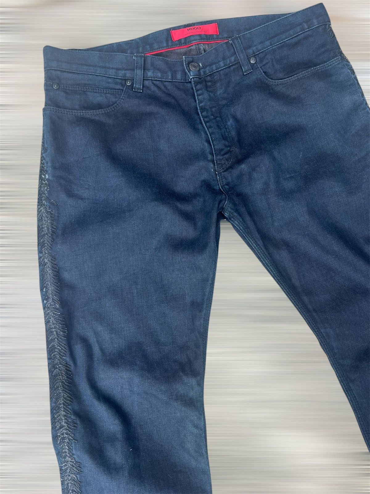 Hugo Boss RARE HUGO BOSS DENIM JEANS Size US 33 - 4 Thumbnail
