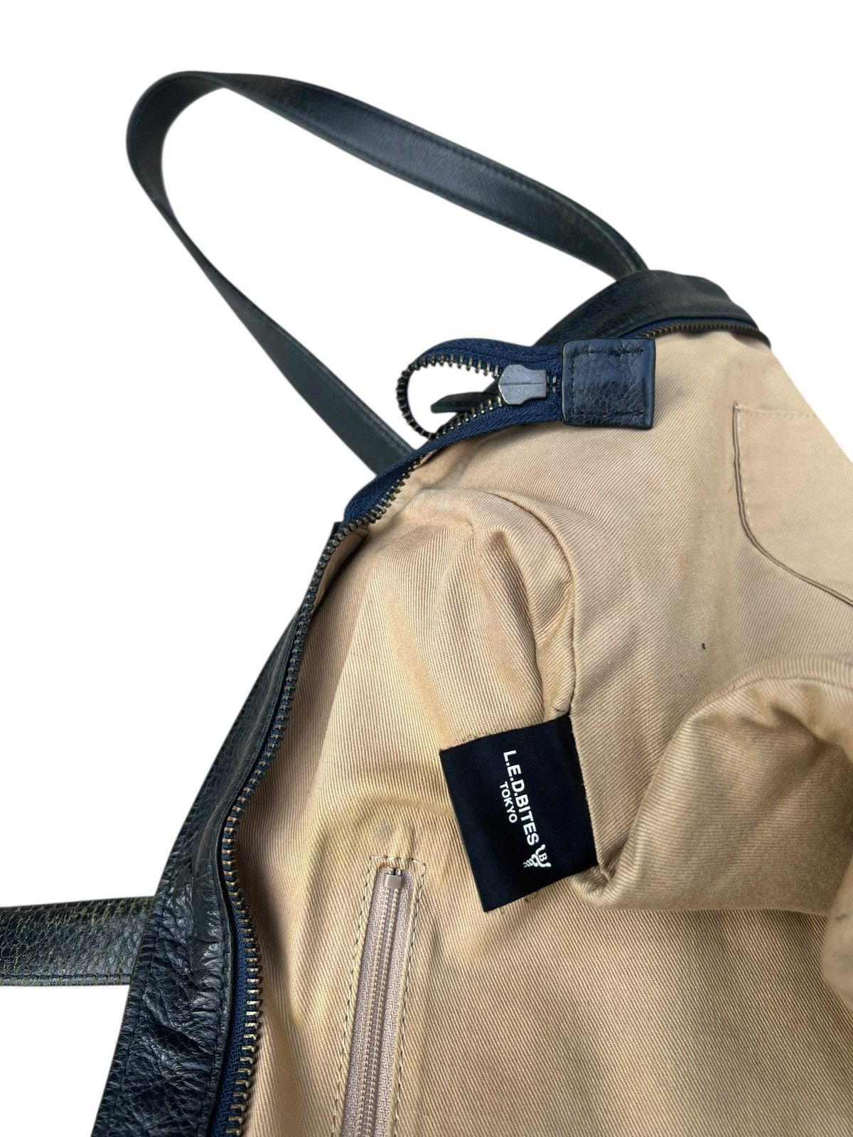 Bajra L.E.D. Bites Tokyo Distressed Faded Patina Leather Tote Bag Size ONE SIZE - 21 Thumbnail
